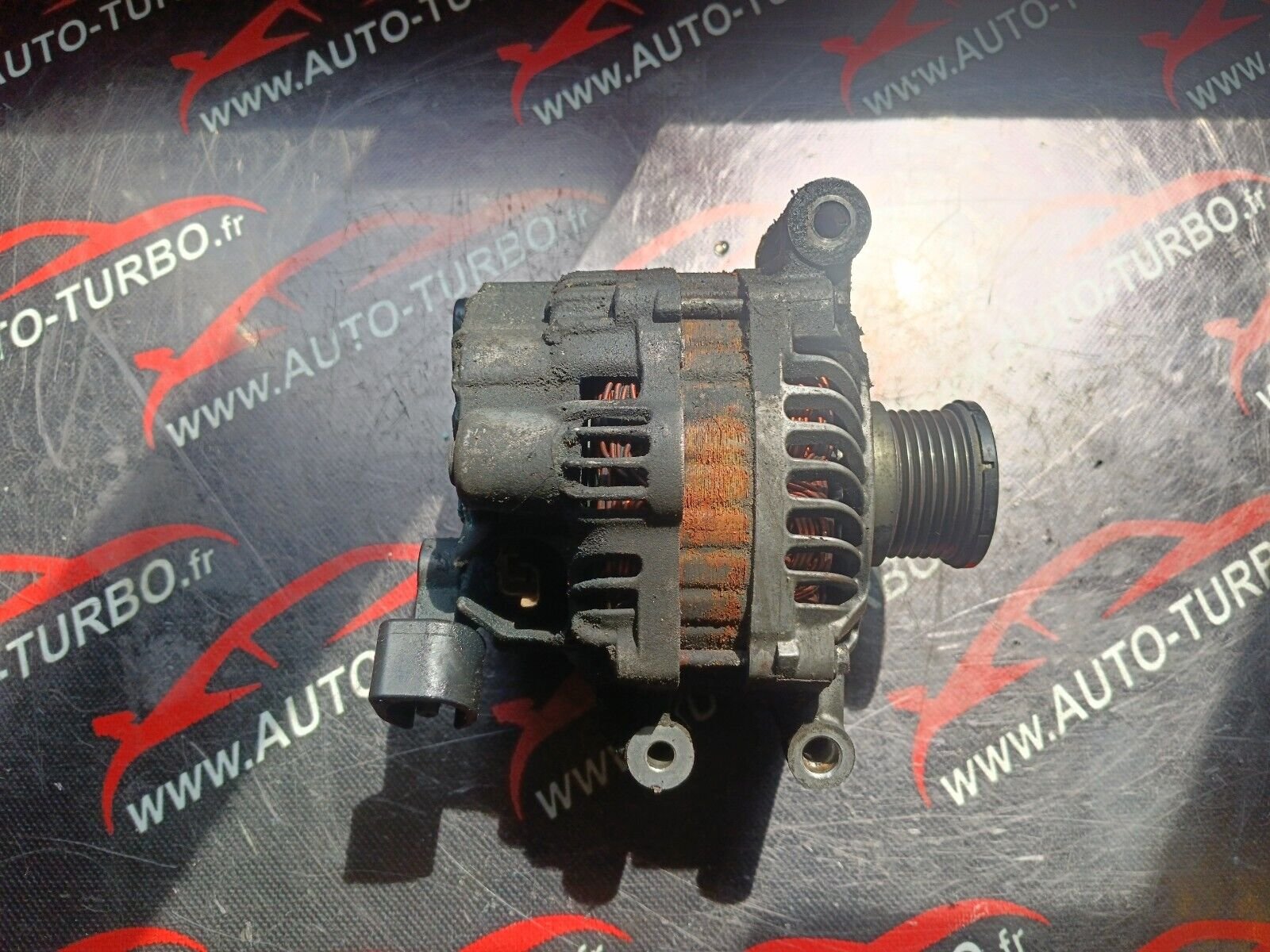 ALTERNATEUR CITROEN C4 1.6VTI 90CH REFERENCE: V757692180