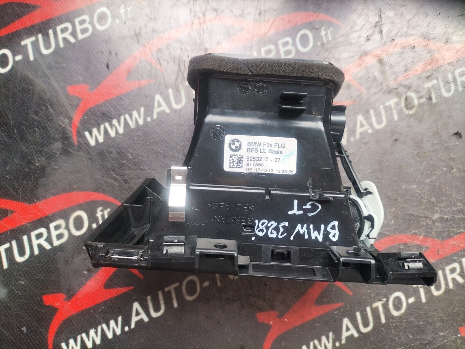 GRILLES DE VENTILATION AVANT DROIT BMW F34 9253217-07