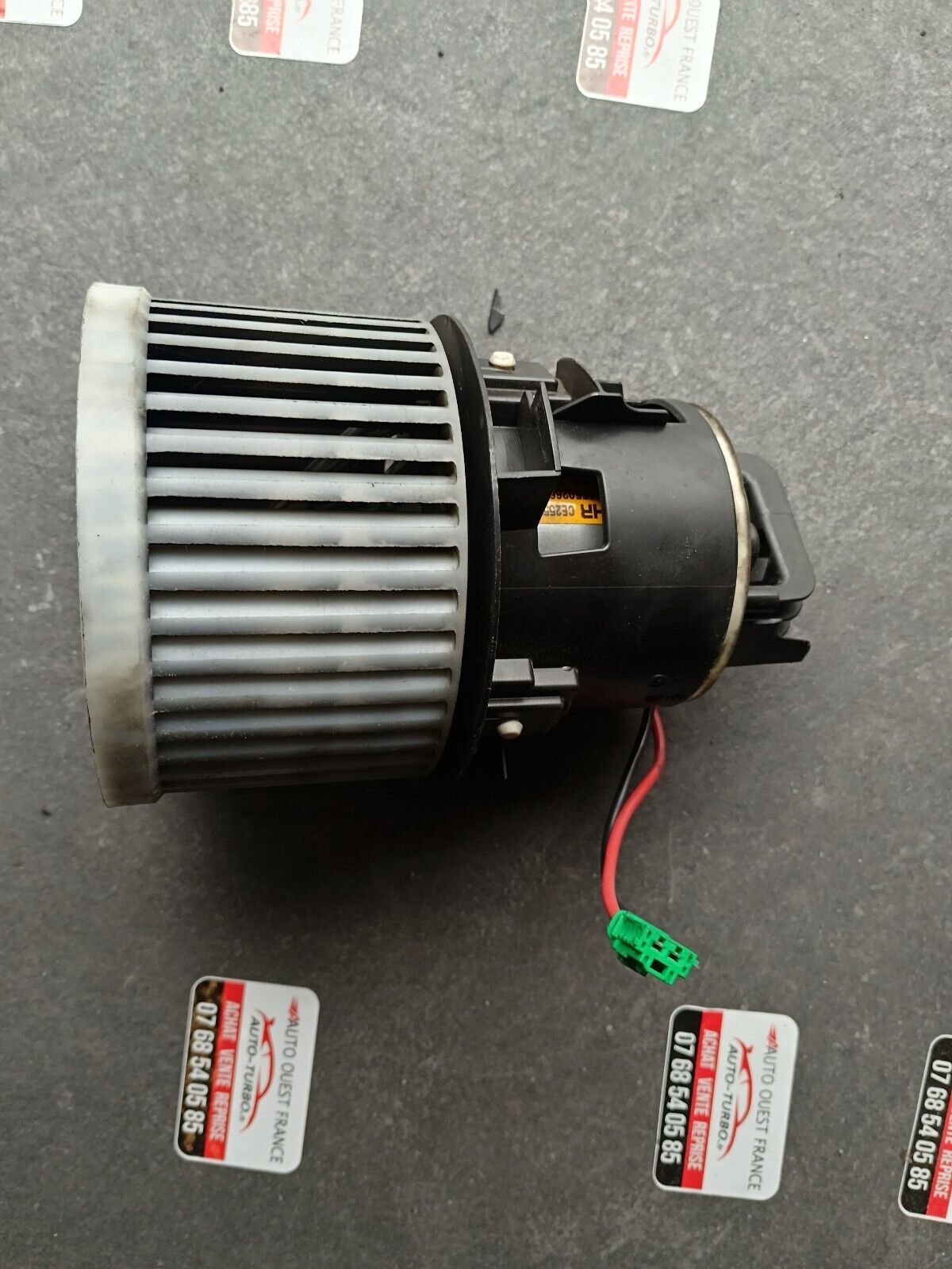 MOTEUR VENTILATEUR CHAUFFAGE PEUGEOT 308 II SW REFERENCE: DB271001