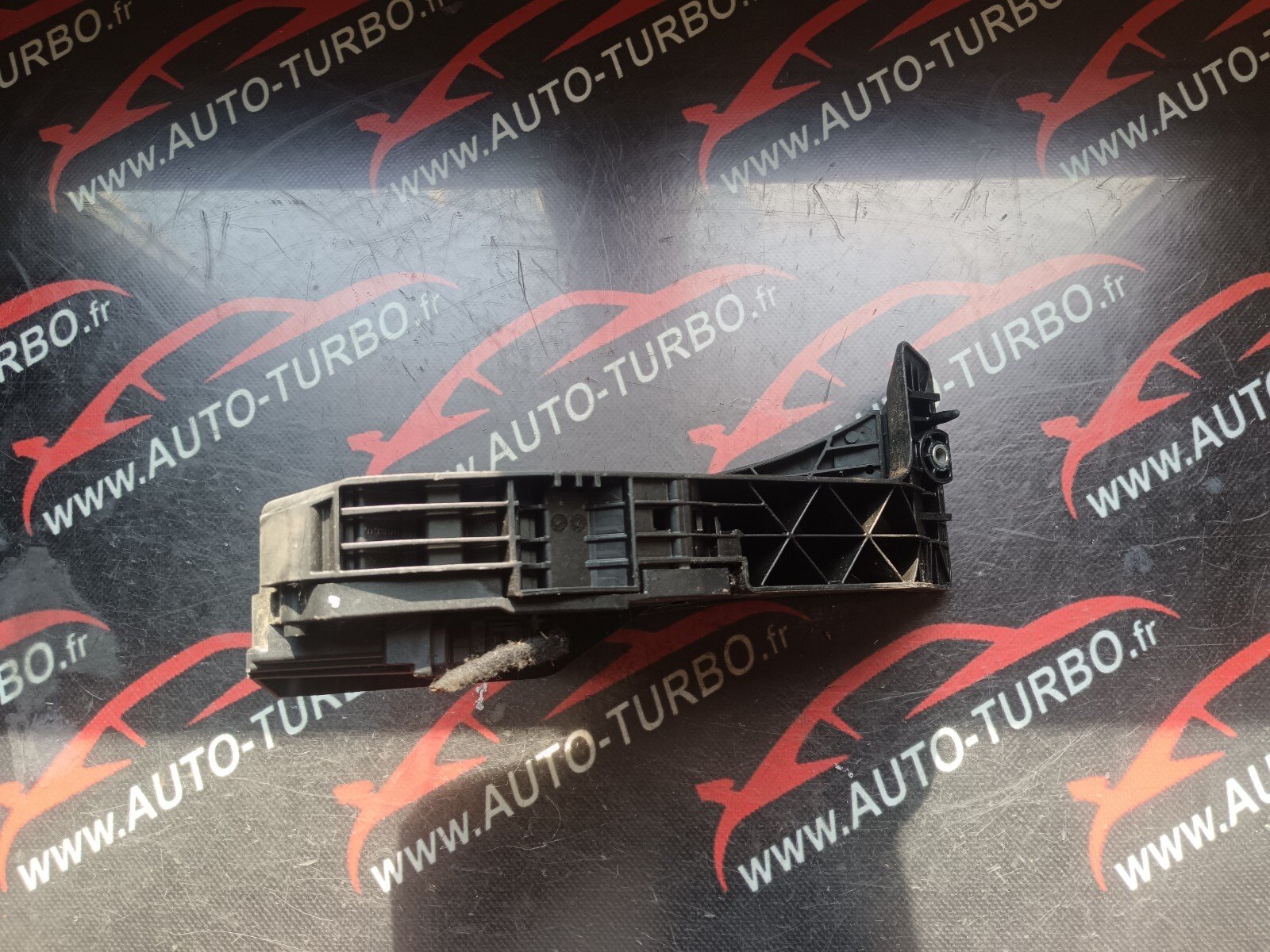 PEDALE ACCELERATEUR BMW SERIE 1 E87 116i REFERENCE: 6770935