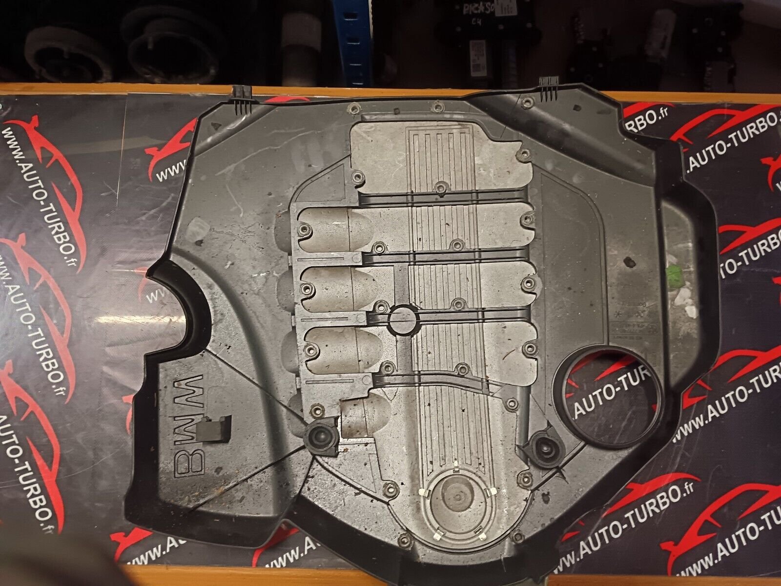 CACHE  MOTEUR BMW SERIE 1-3 REFERENCE: 7797410