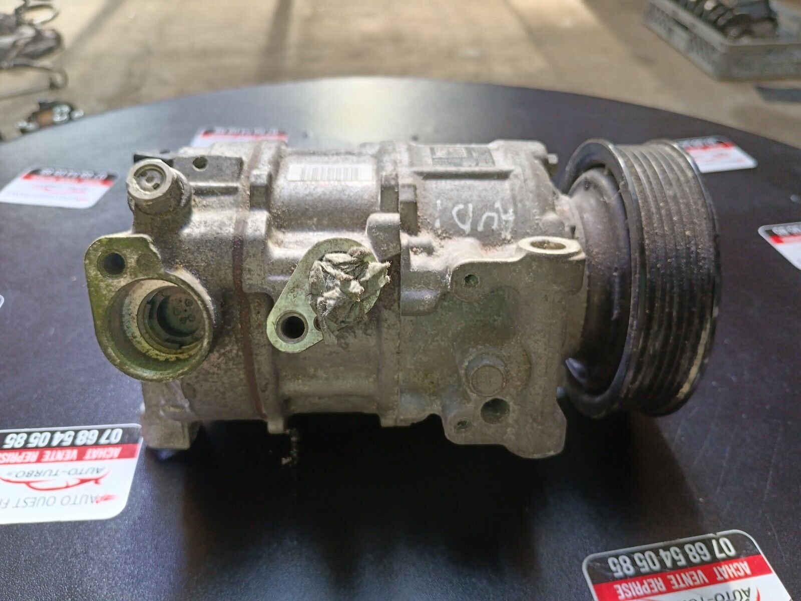 COMPRESSEUR DE CLIMATISATIONAUDI A4 2.0TDI REFERENCE: 4M0820803