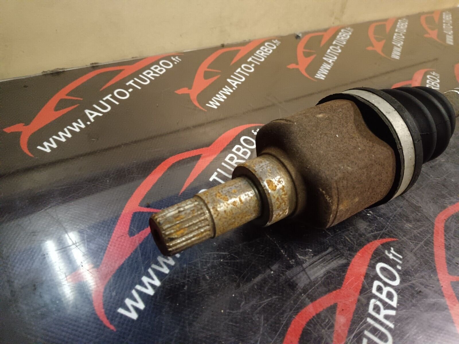 CARDAN AVANT GAUCHE PEUGEOT 207 REFERENCE 9651309980