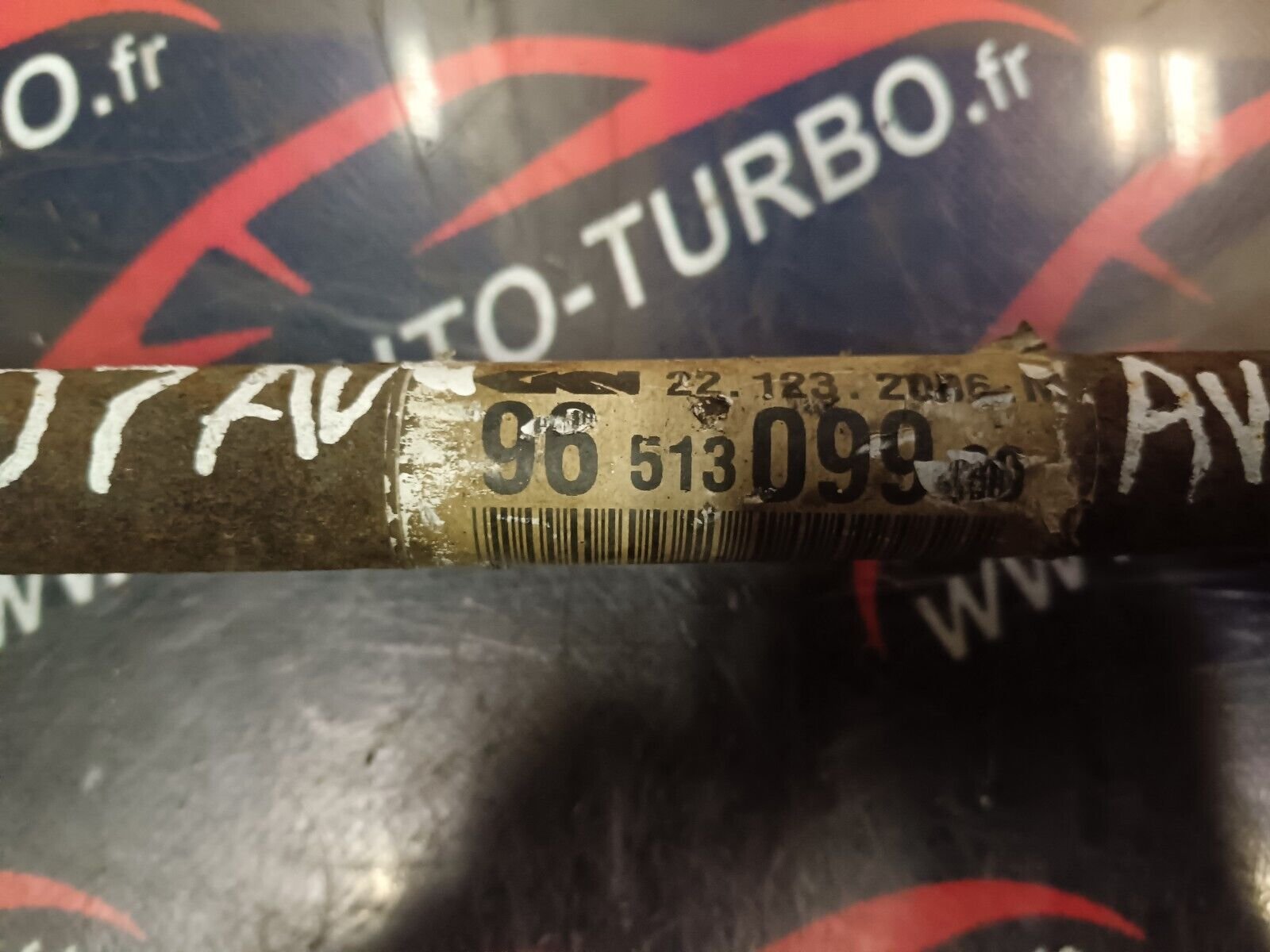 CARDAN AVANT GAUCHE PEUGEOT 207 REFERENCE 9651309980