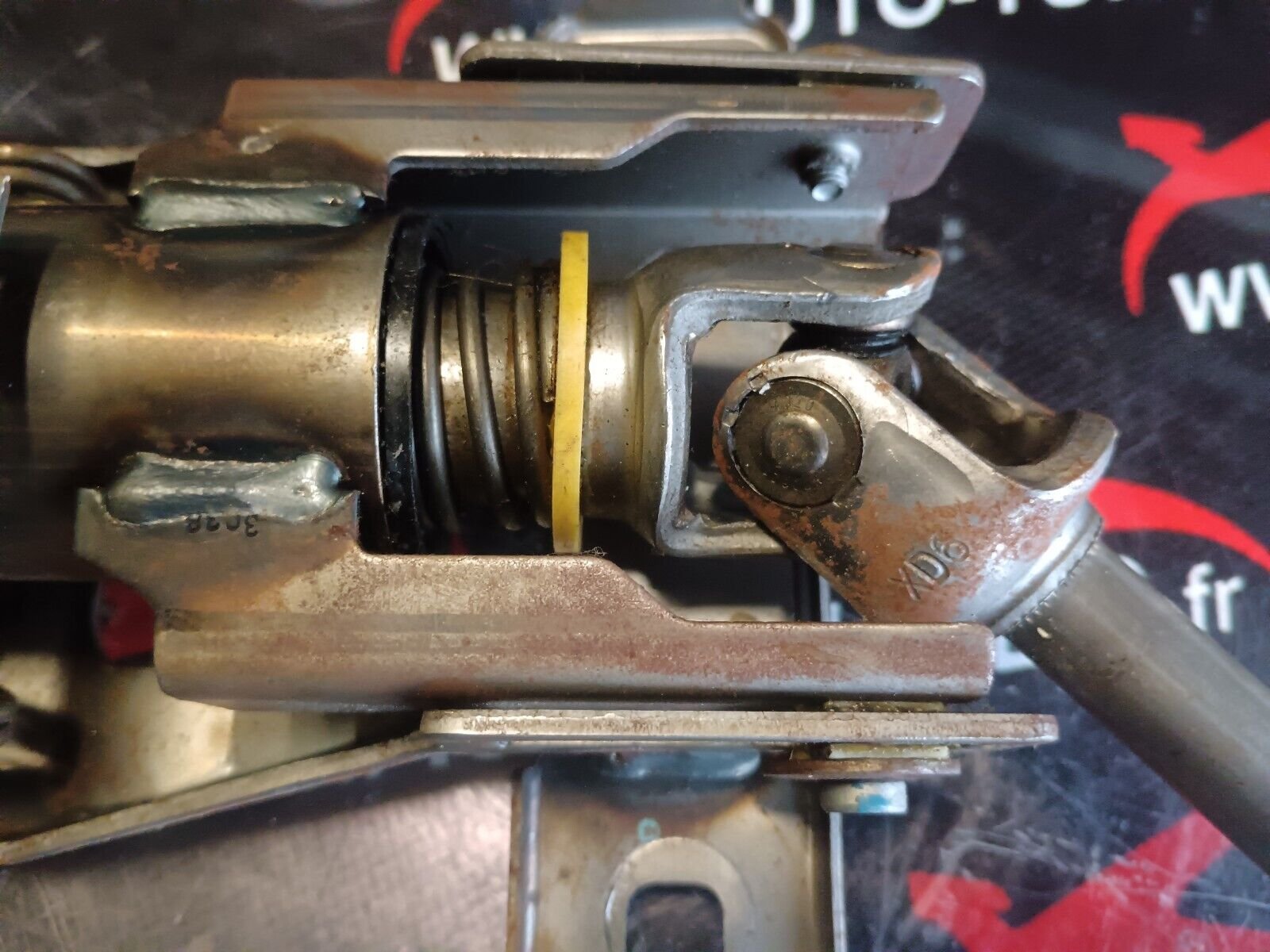 COLONNE DE DIRECTION PEUGEOT 307cc REFERENCE: 9638983380