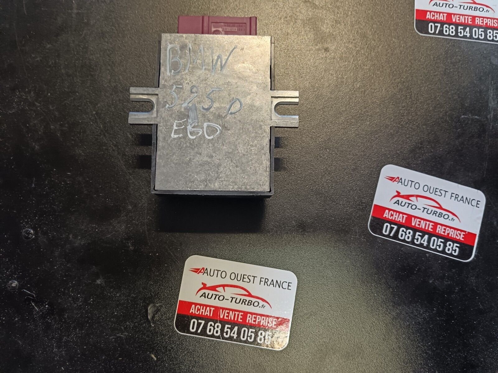 COMMANDE POUR POMPE A CARBURANTE BMW 525D E60 REFERENCE:16147180427