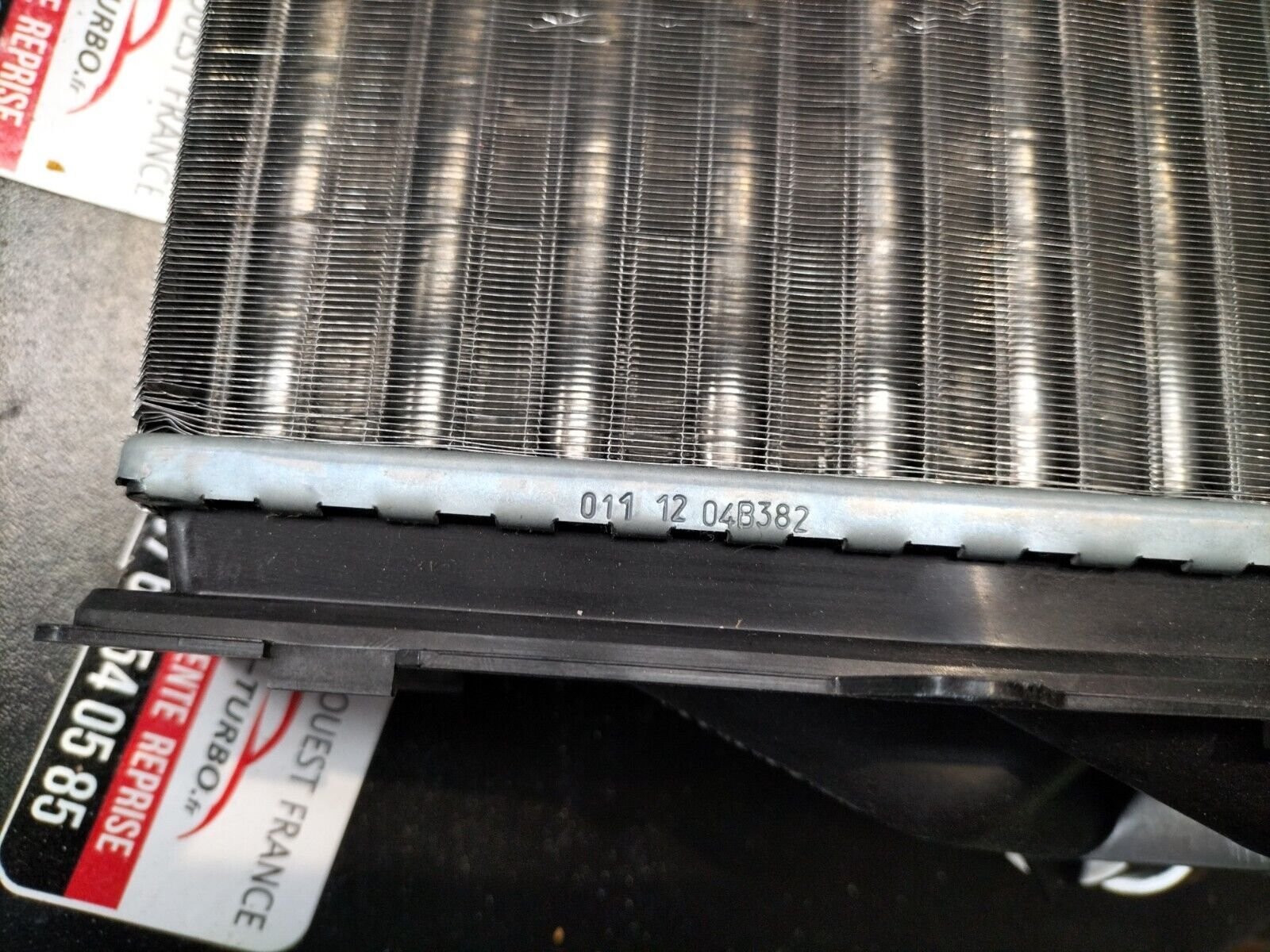 RADIATEUR DE CLIM RENAULT 011 12 04B382