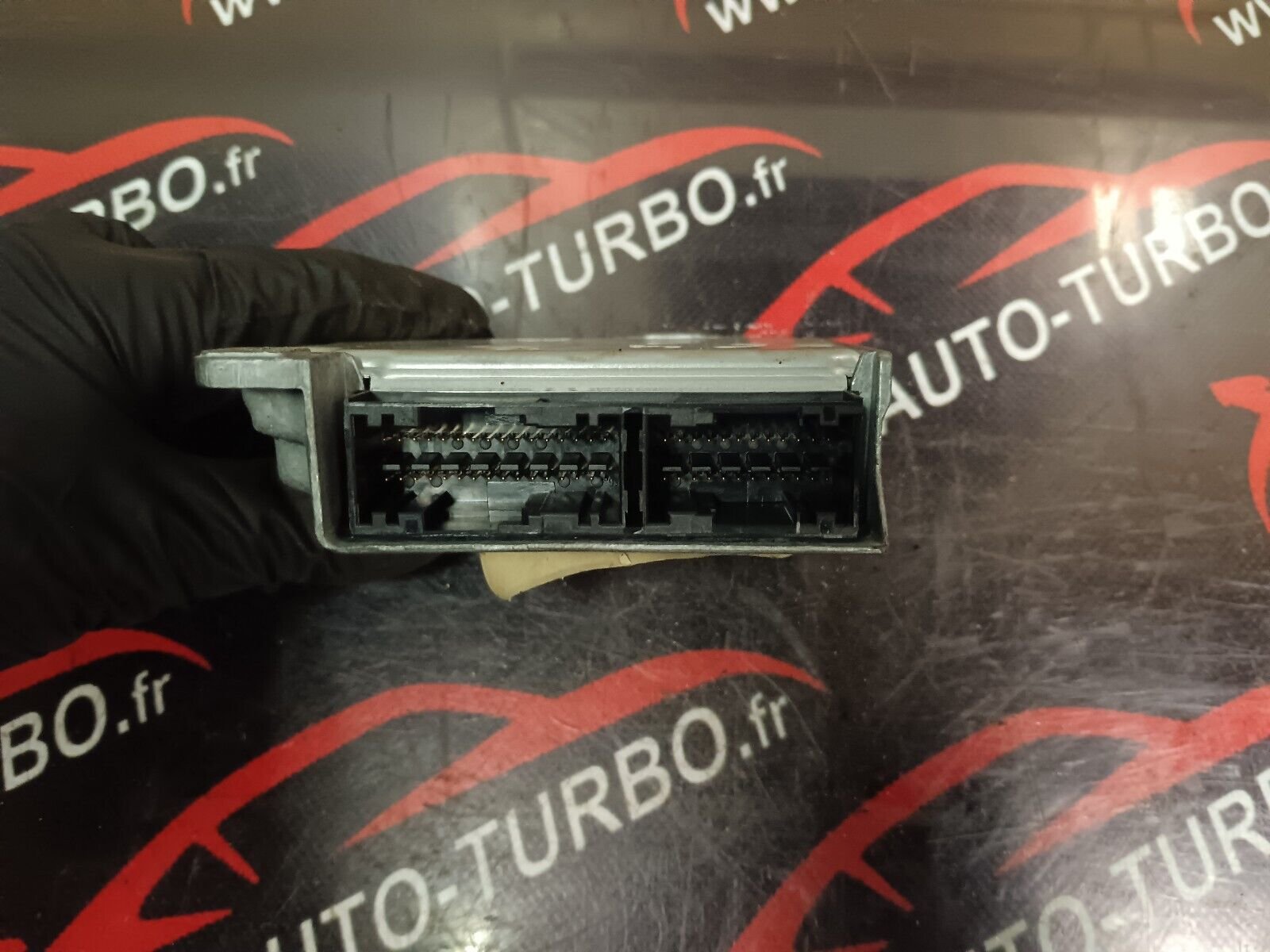 CALCULATEUR, BOITIER AIRBAG CITROEN C4 REFERENCE: 9662643980