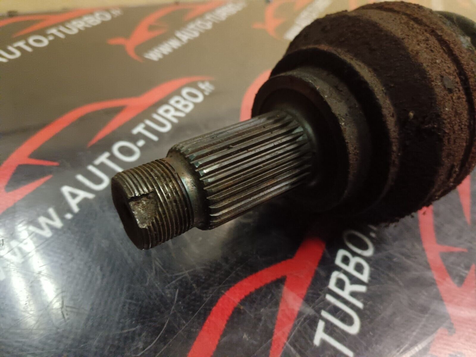 CARDAN ARRIERE GAUCHE  BMW 525 E60 REFERENCE: 7521630AI03