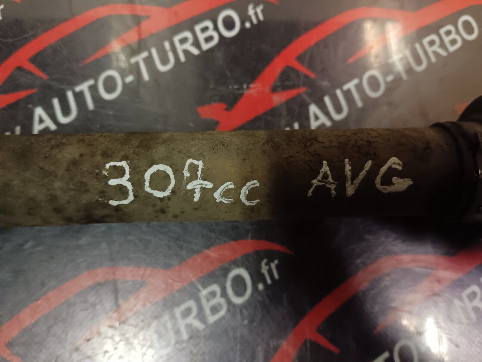 CARDAN AVANT GAUCHE PEUGEOT 307cc REFERENCE: 8MN12