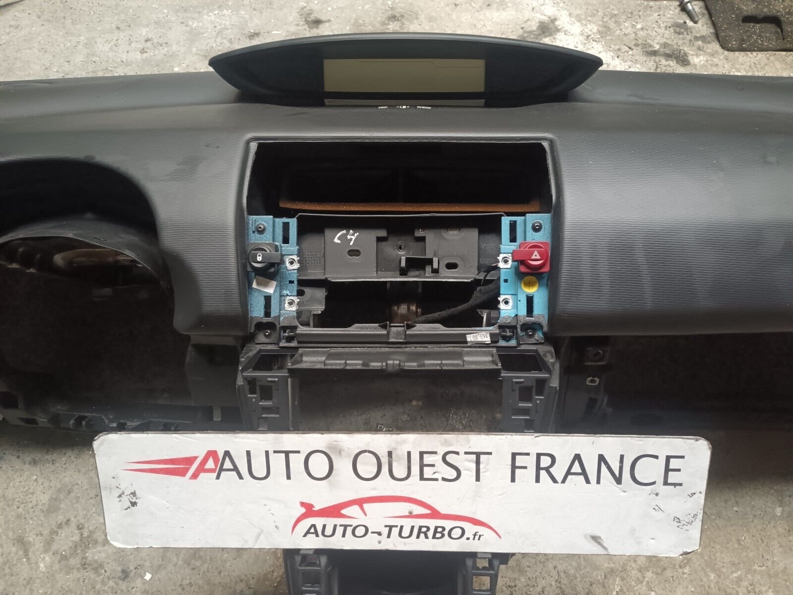 TABLEAU DE BORD CITROEN C4 PHASE 1 REFERENCE: 45416177