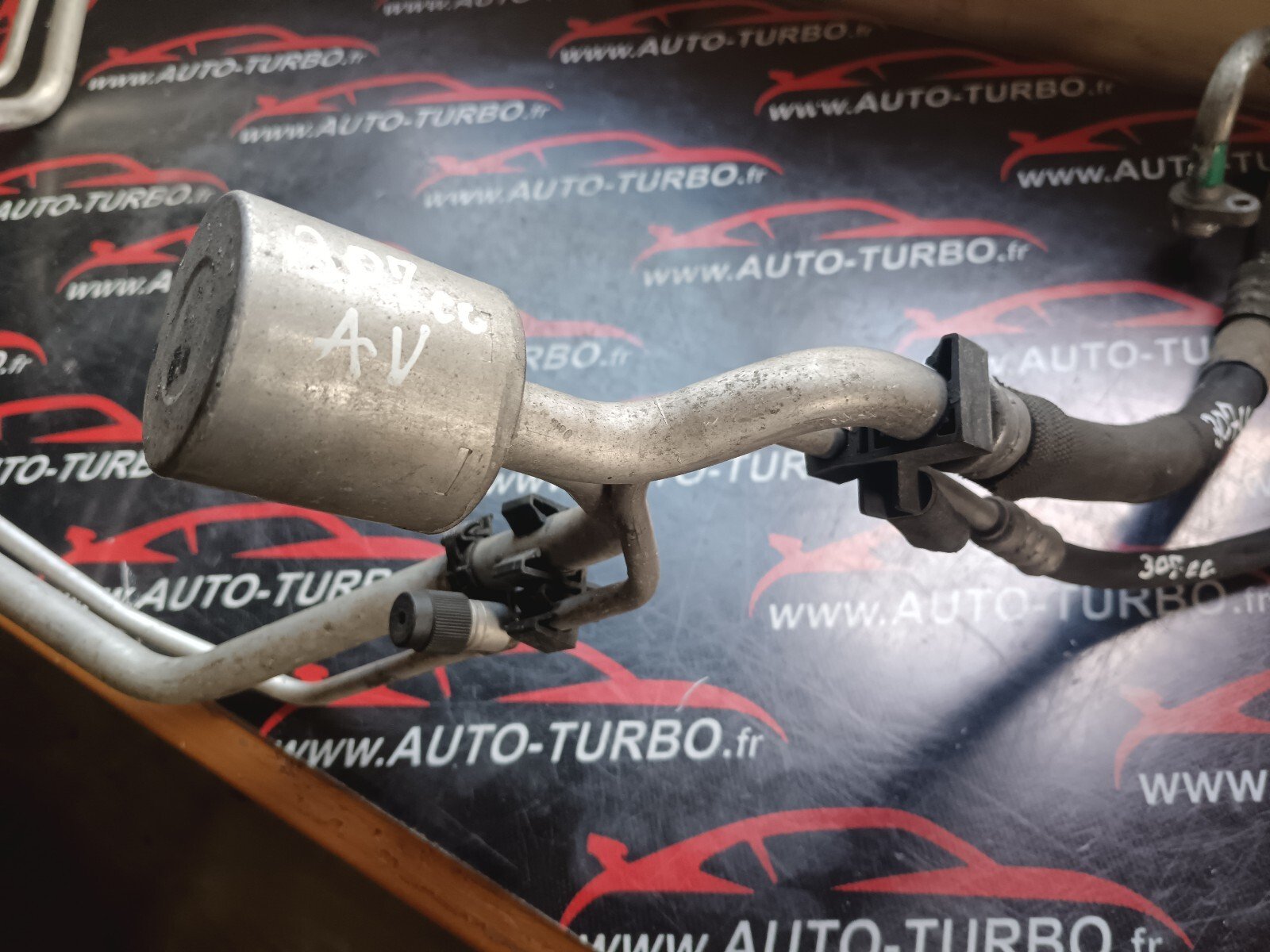 DURIT TUYAU CLIMATISATION PEUGEOT 307cc