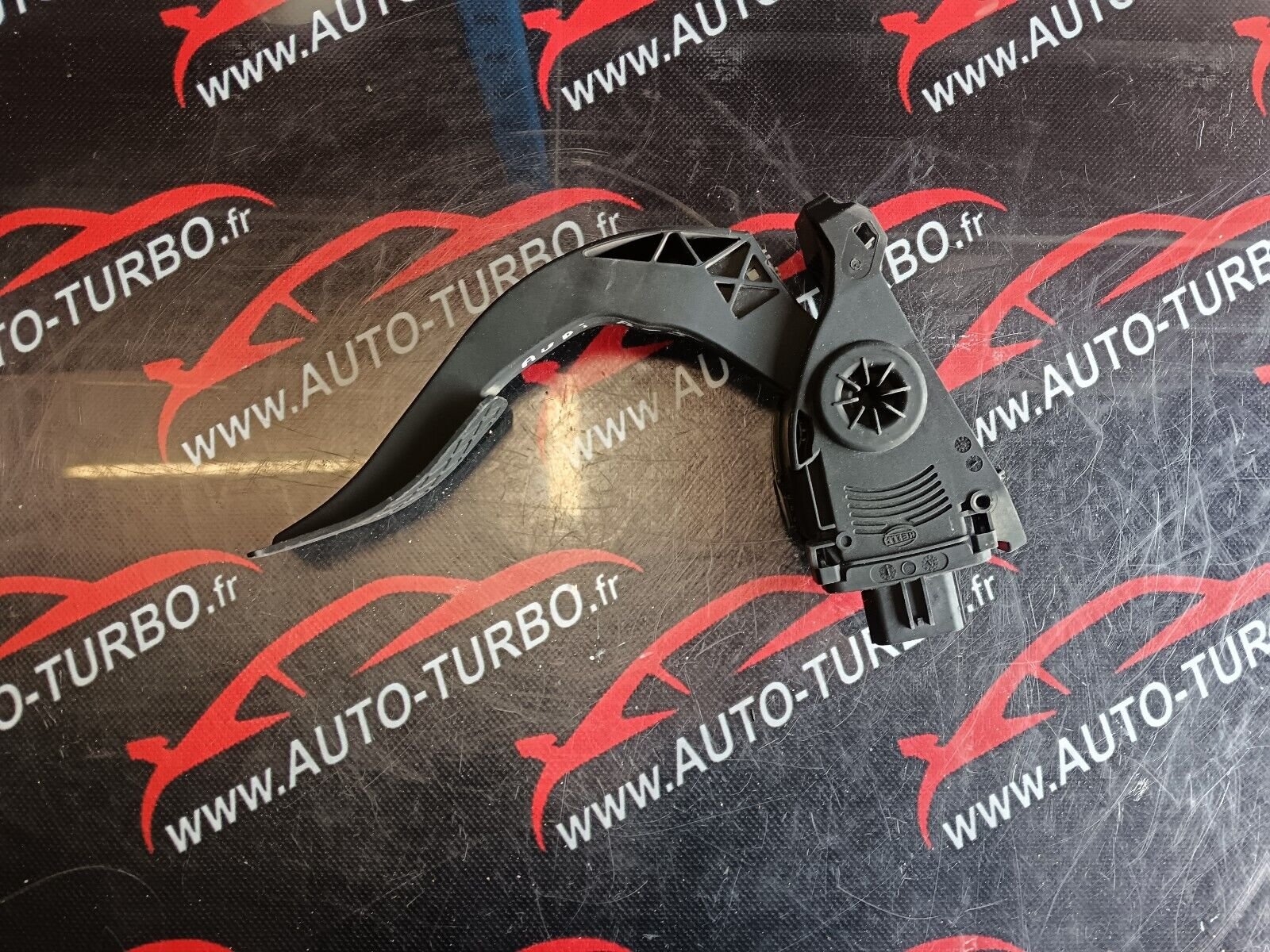 PEDALE ACCELERATEUR AUDI A5 REFERENCE: 8K1723523