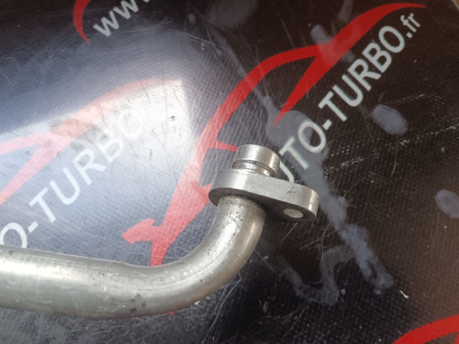 DURIT TUYAU CLIMATISATION RENAULT SCENIC 3 REFERENCE: 924800026