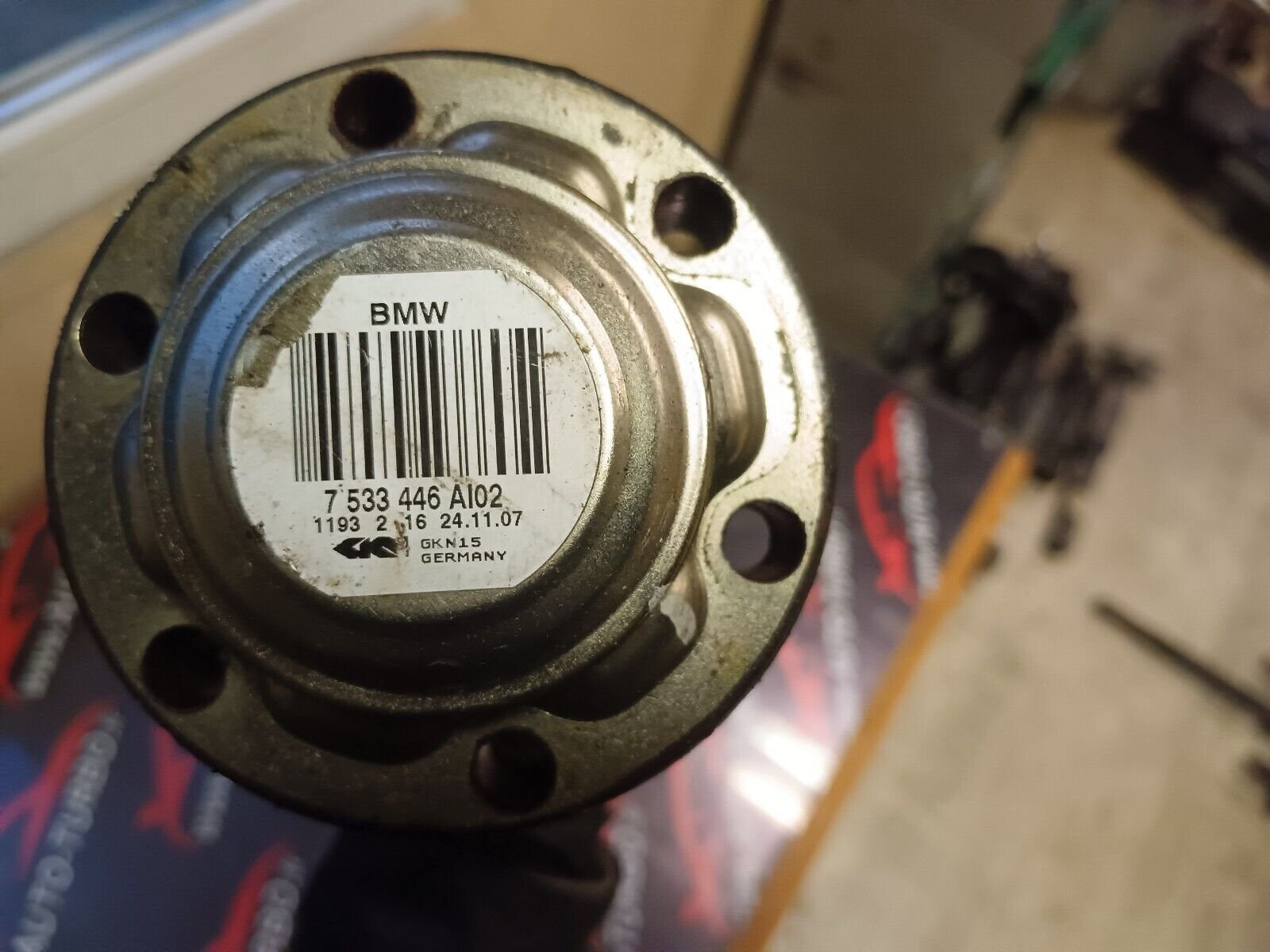 CARDAN ARRIERE DROIT BMW SERIE 1 REFERENCE: 7533446AI02