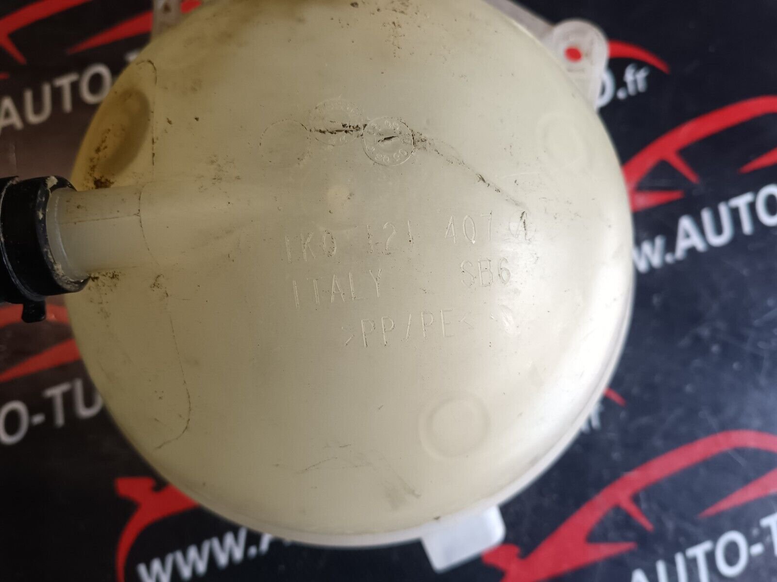 VASE D'EXPANSION VOLKSWAGEN EOS REFERENCE: 1K0121407