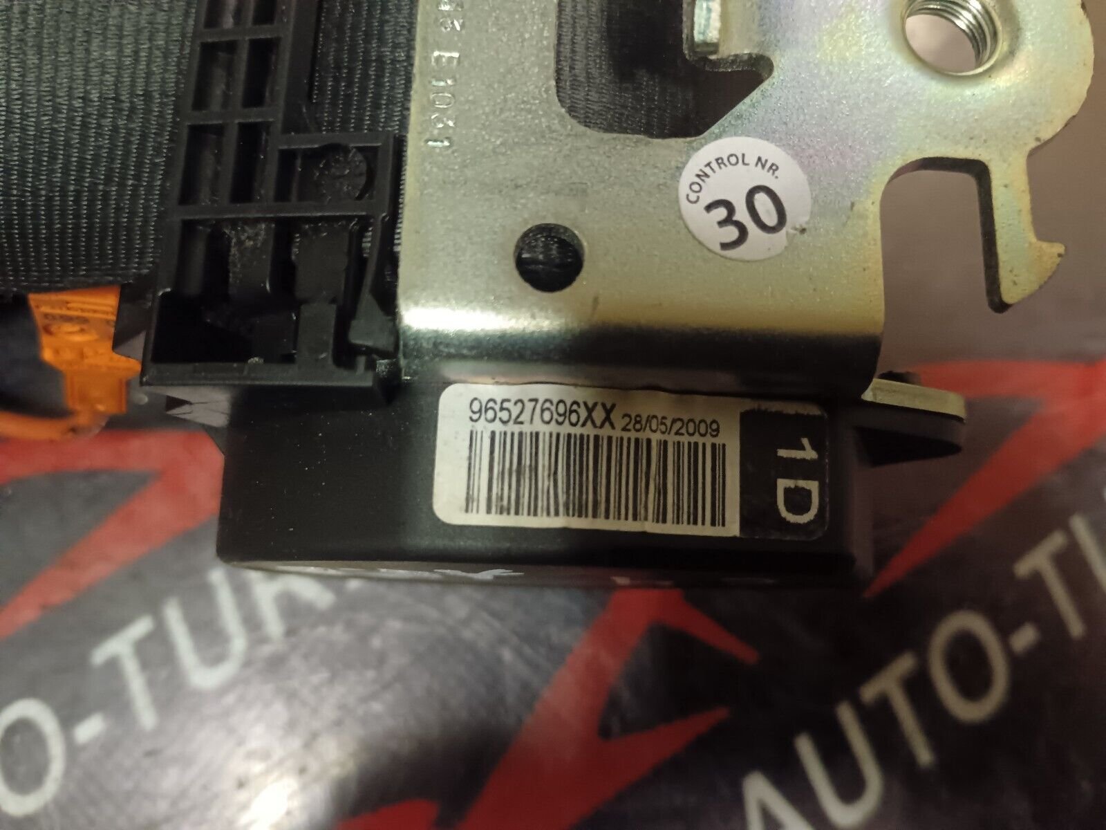 CEINTURE DE SECURITE AVANT DROIT CITROEN C4 REFERENCE: 96527696