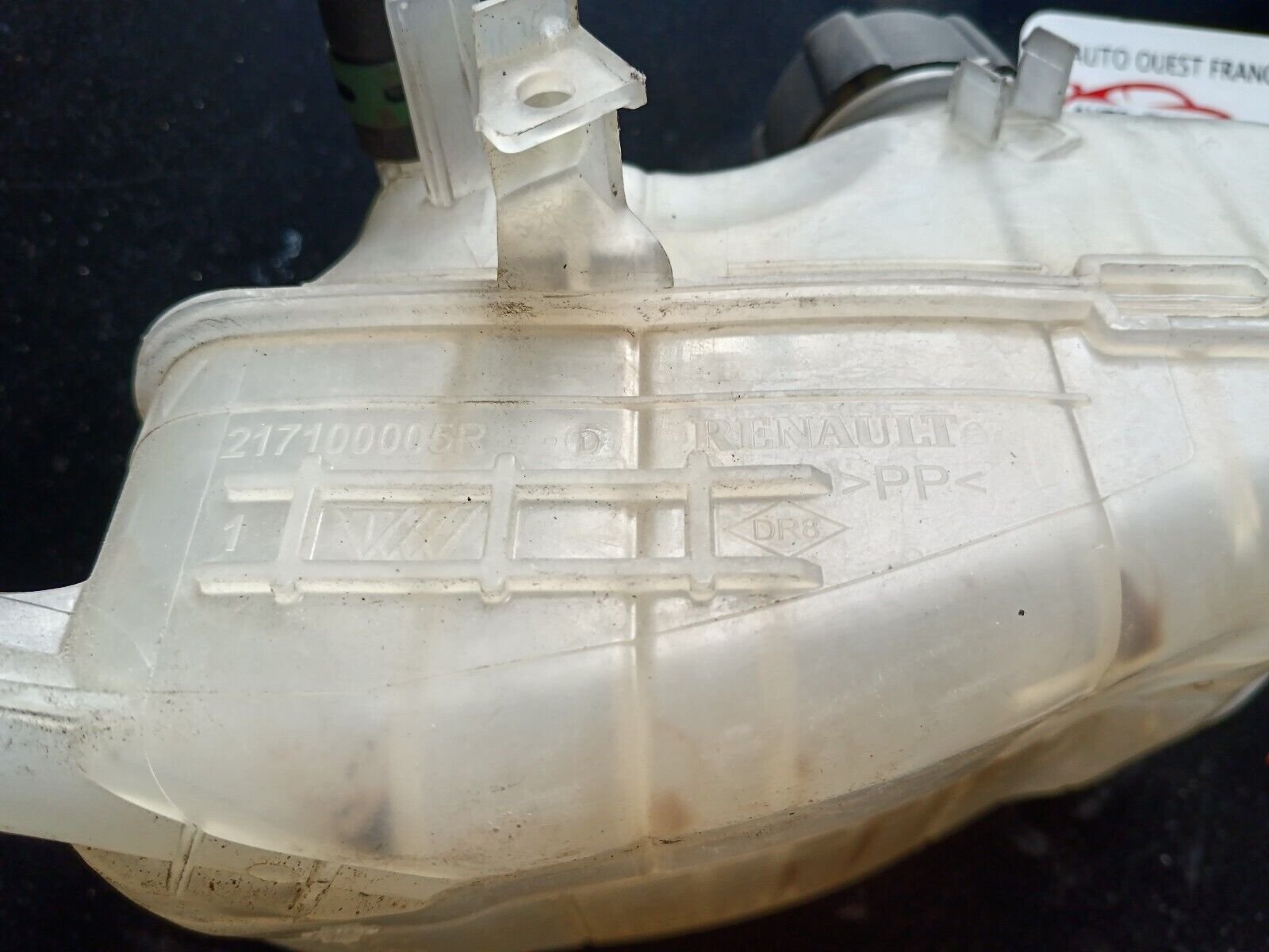 VASE D'EXPANSION LIQUIDE REFROIDISSEMENT RENAULT SCENIC III REFERENCE: 217100005