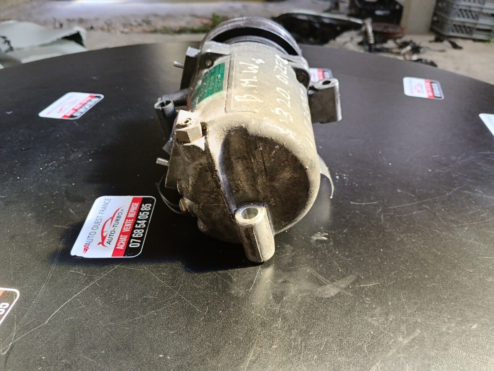 COMPRESSEUR DE CLIMATISATION BMW 320D  REFERENCE: 64528386650