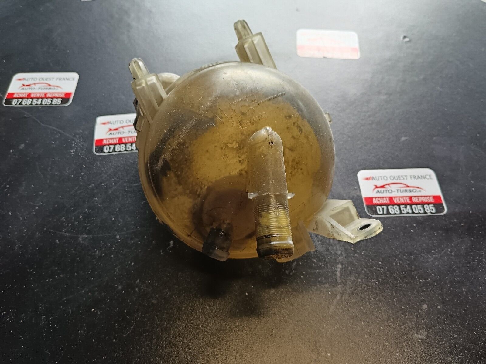 VASE D'EXPANSION LIQUIDE REFROIDISSEMENT PSA REFERENCE 9680163780