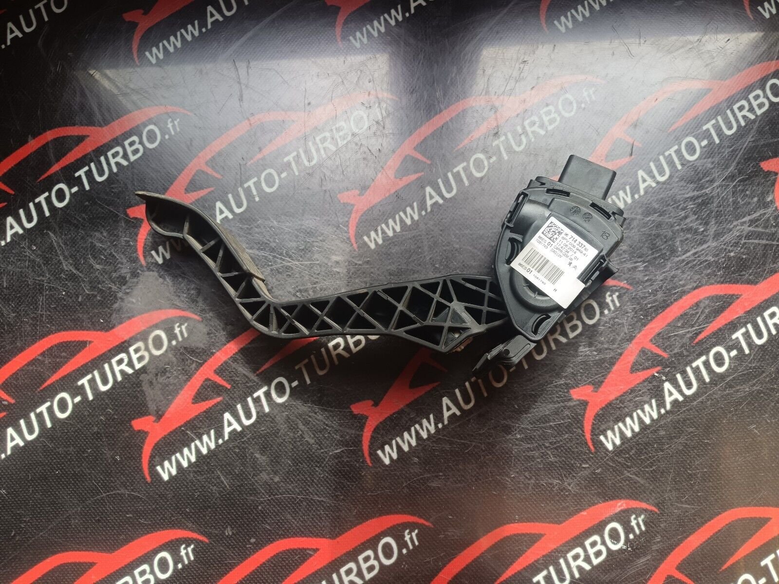 PEDALIER D'ACCELERATEUR PEUGEOT 2008 1.6HDI 110CH REFERENCE: 9671433780