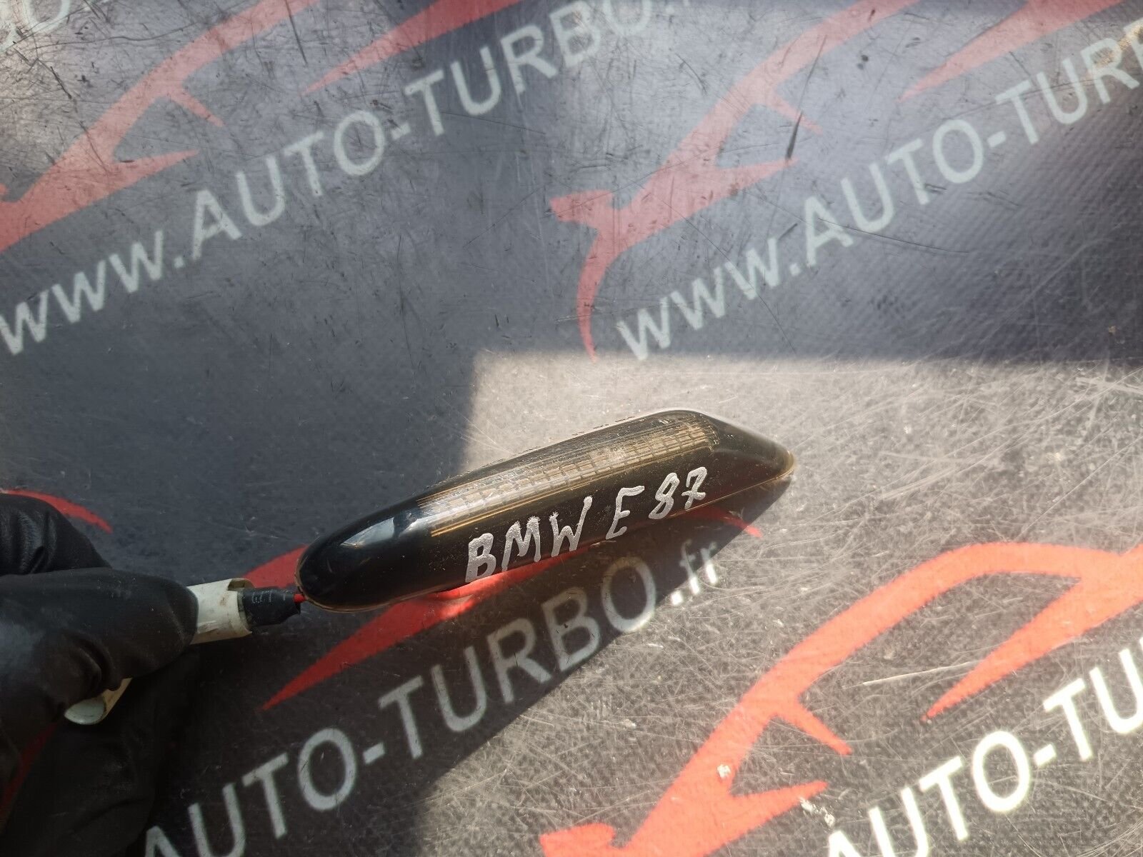 CLIGNOTANT BMW SERIE1 E87