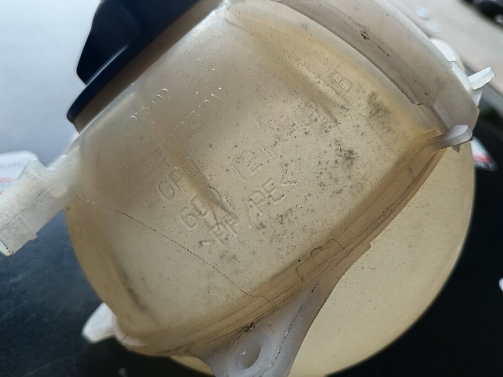 VASE D'EXPANSION VOLKSWAGEN POLO REFERENCE 6Q0121407