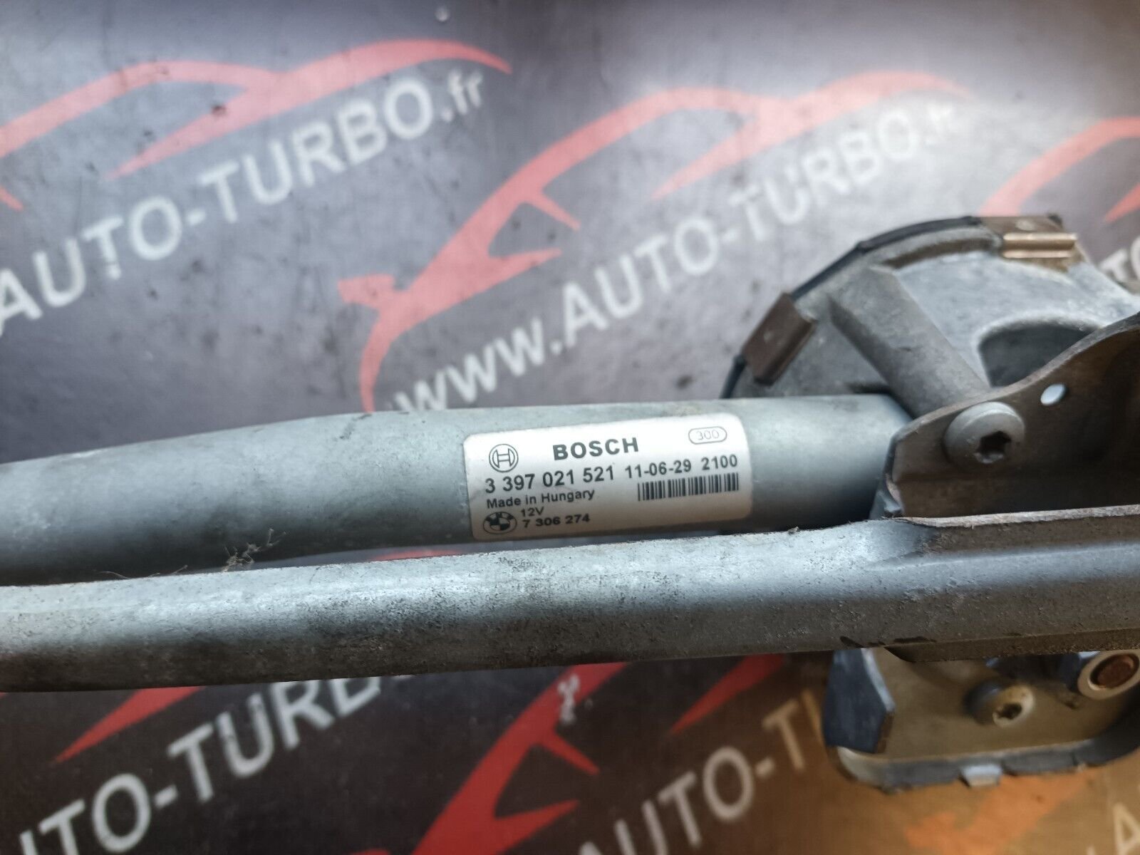 MOTEUR ESSUIE GLACE BMW 520 F10 REFERENCE: 3397021521