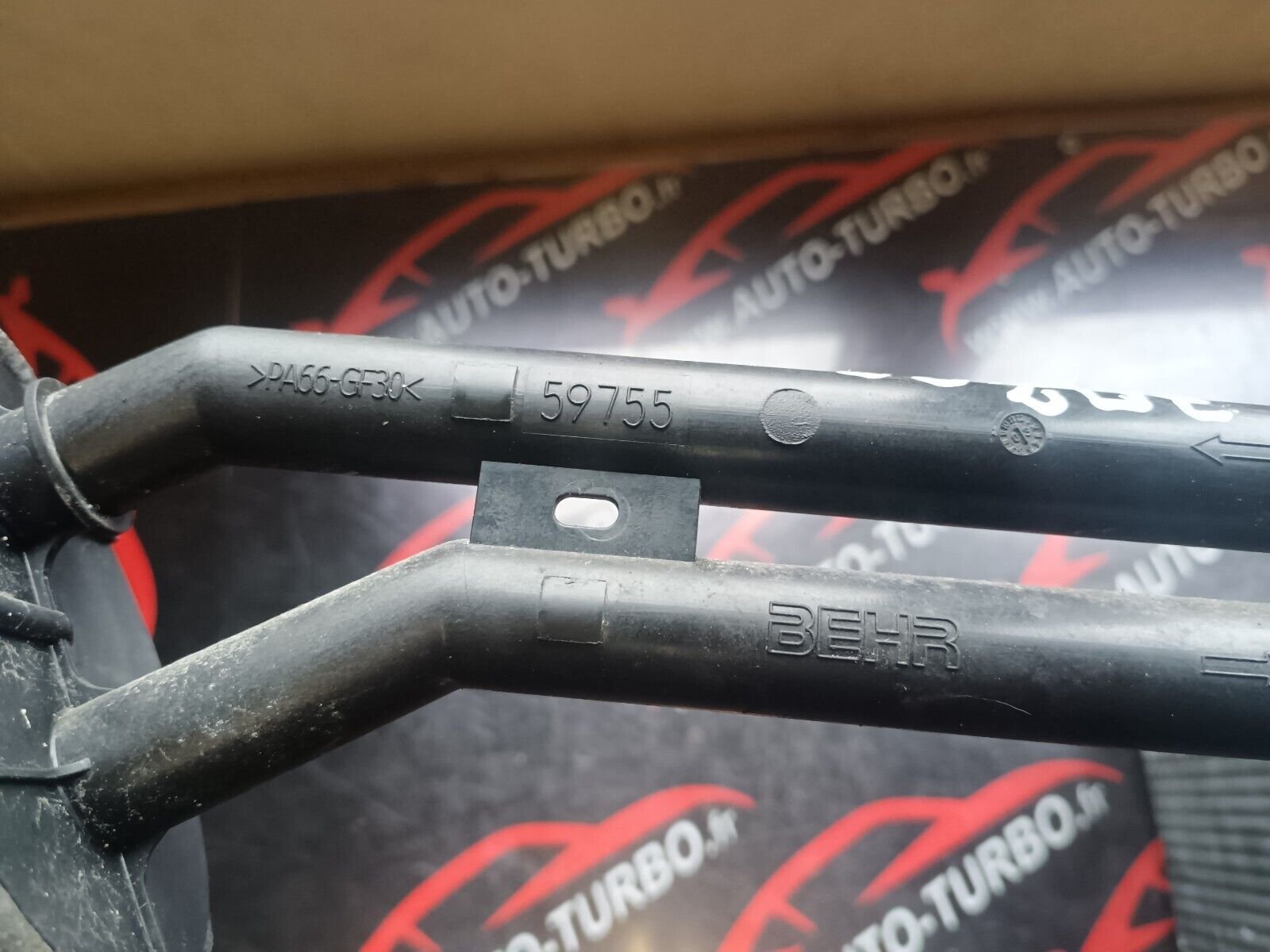 RADIATEUR DE CHAUFFAGE PEUGEOT 307cc REFERENCE: 20033012641