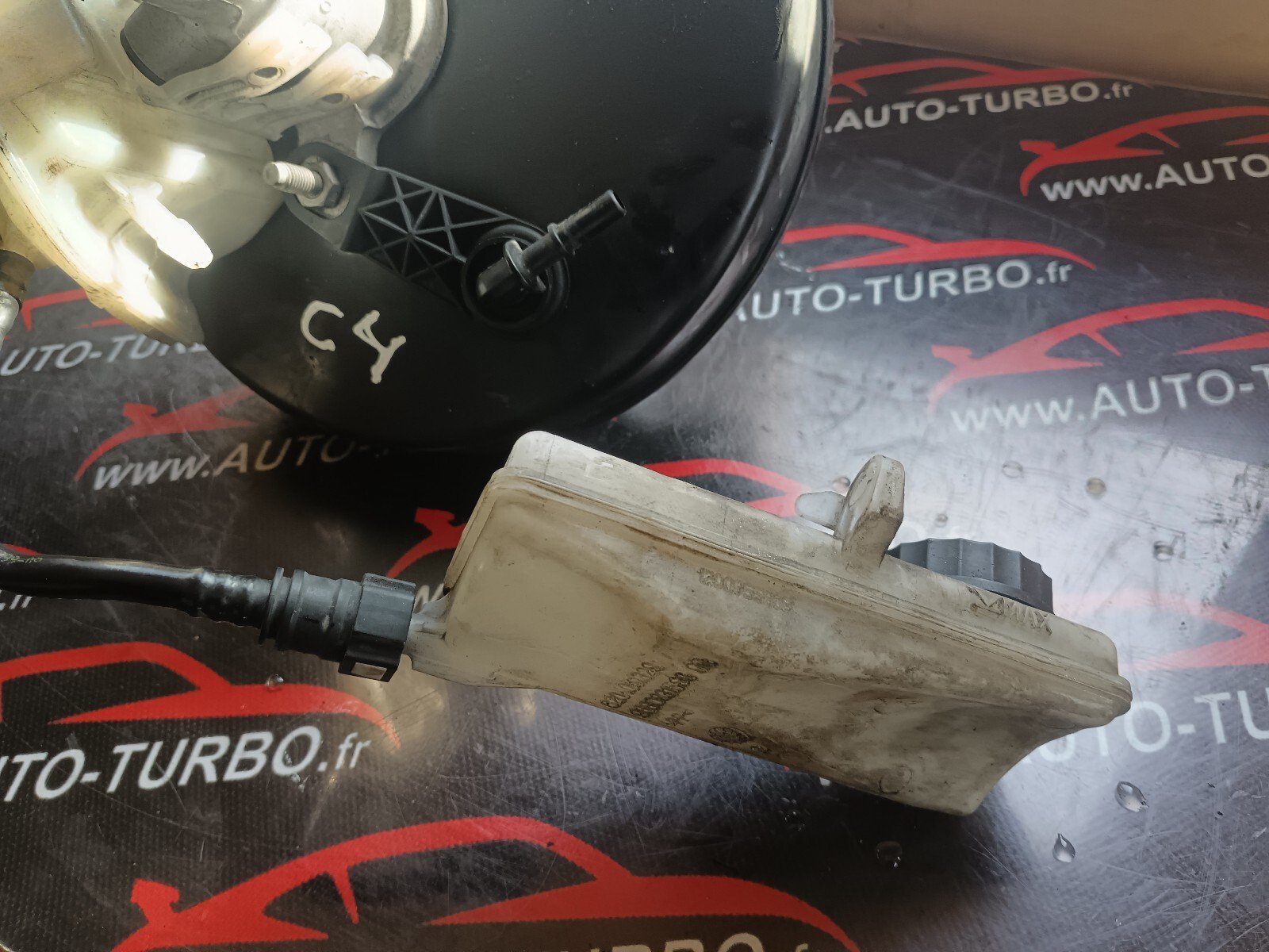 SERVO FREIN PSA CITROEN C4 REFERENCE: 9682516580