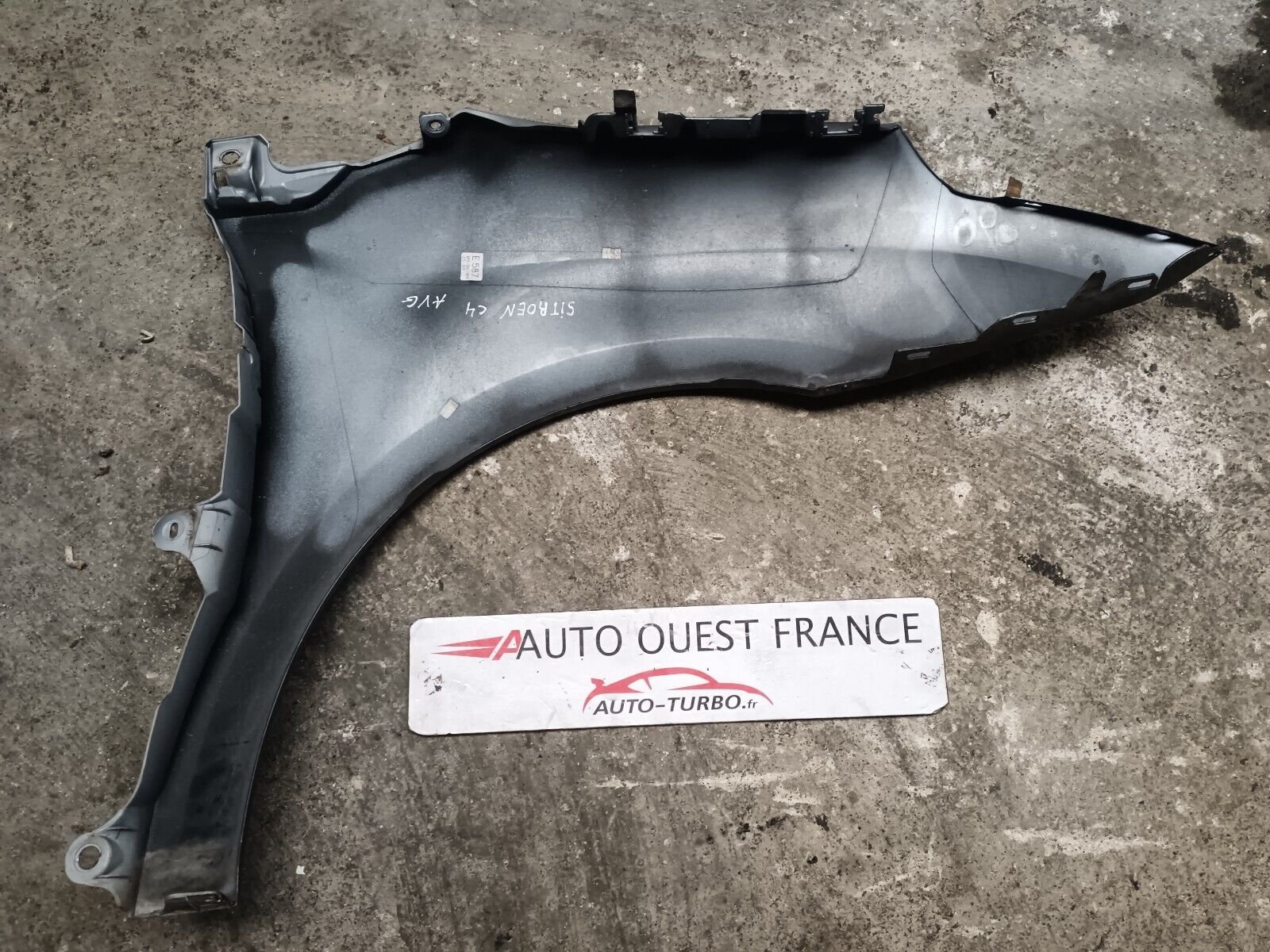 AILE AVANT GAUCHE CITROEN C4 REFERENCE: 68601534