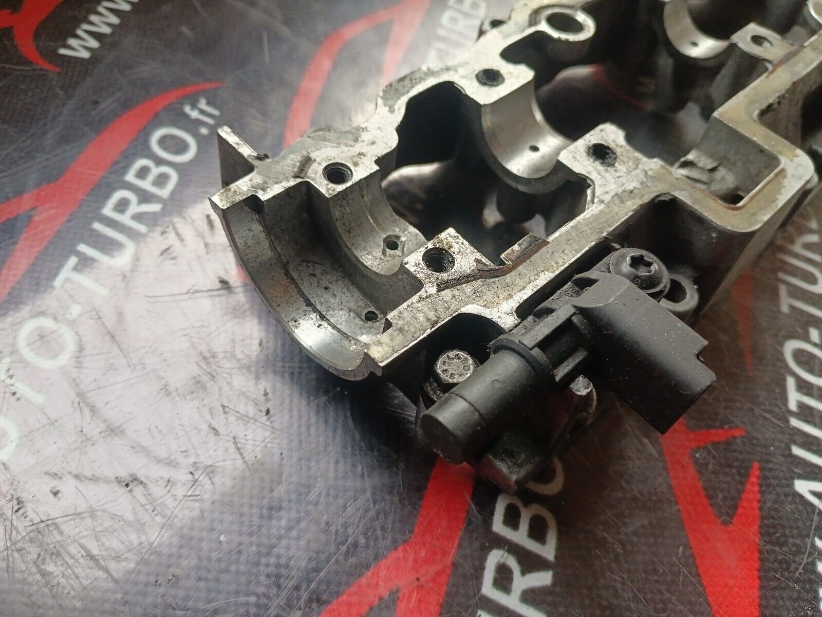 COUVRE CULASSE PSA 1.6HDI 100CH REFERENCE: 9685052710