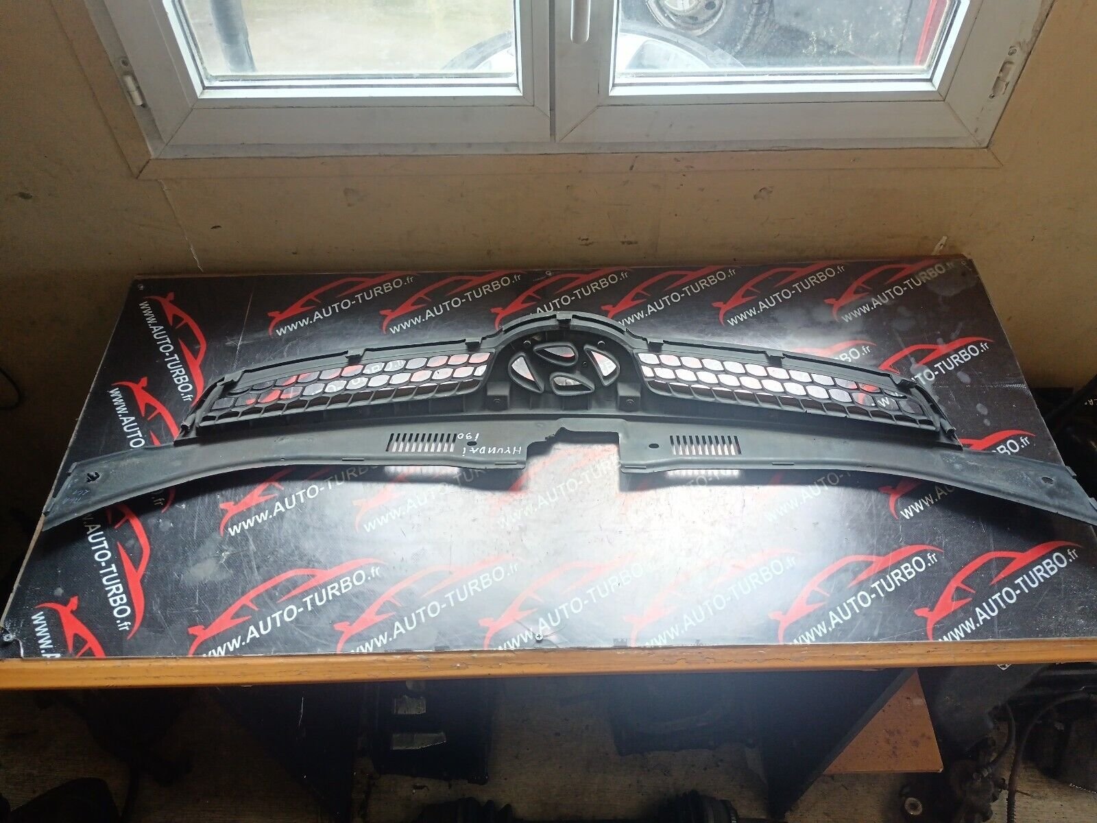 GRILLE CALANDRE HYUNDAI i30 1.6CRDI 90CH REFERENCE: 863512L000