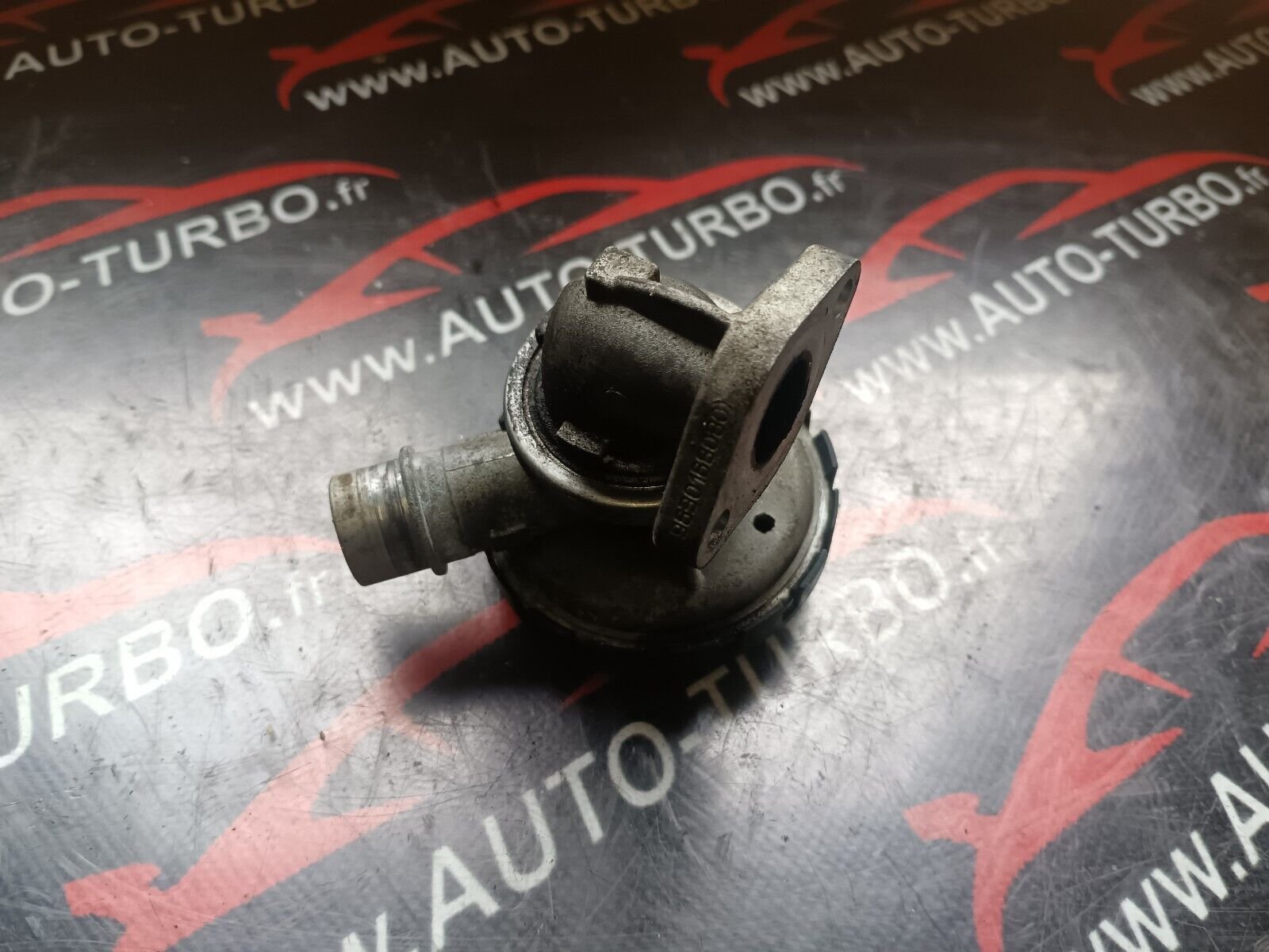 VANNE EGR PEUGEOT 307cc 2.0 ESSENCE REFERENCE: 9630168080