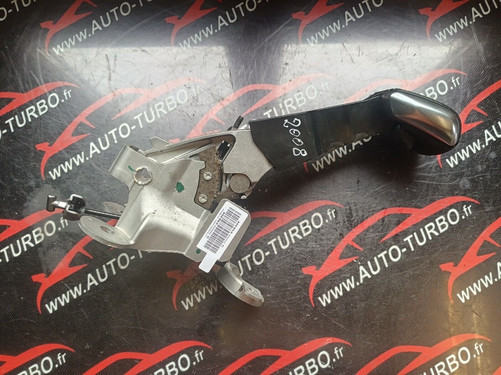 LEVIER FRIN A MAIN PEUGEOT 2008 1.6HDI  REFERENCE: 113.31094