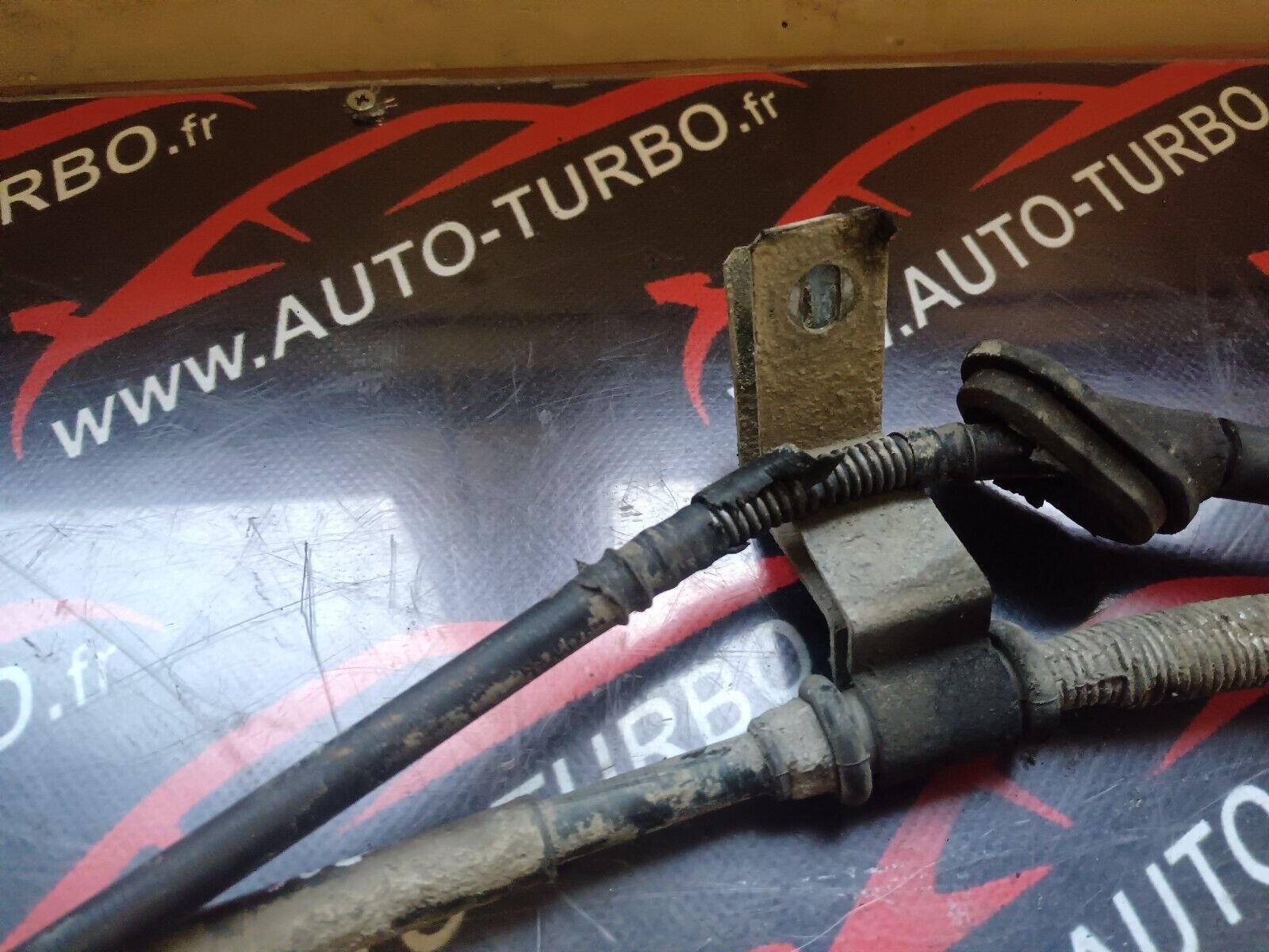 CABLE FREIN A MAIN ARRIERE GAUCHE, ARRIERE DROIT ALFA ROMEO 159 1.9JTDM