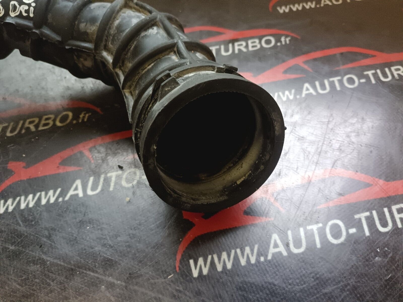 DURIT TUYAU RENAULT CLIO 3 1.5DCI REFERENCE: 8200500383