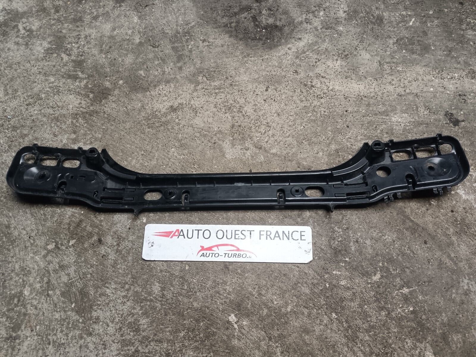 SUPPORT PARE CHOCS ARRIERE BMW 525 E60 REFERENCE: 7056343