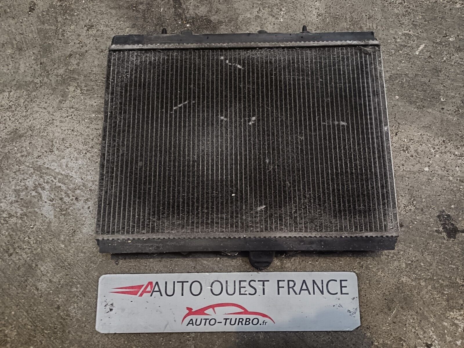 RADIATEUR EAU PEUGEOT 406 REFERENCE: 9680533480