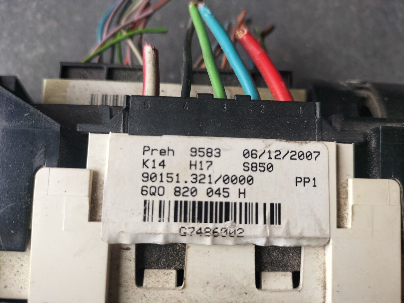 UNITE COMMANDE CLIM/CHAUFFAGEVOLKSWAGEN POLO IV 6Q0820045H