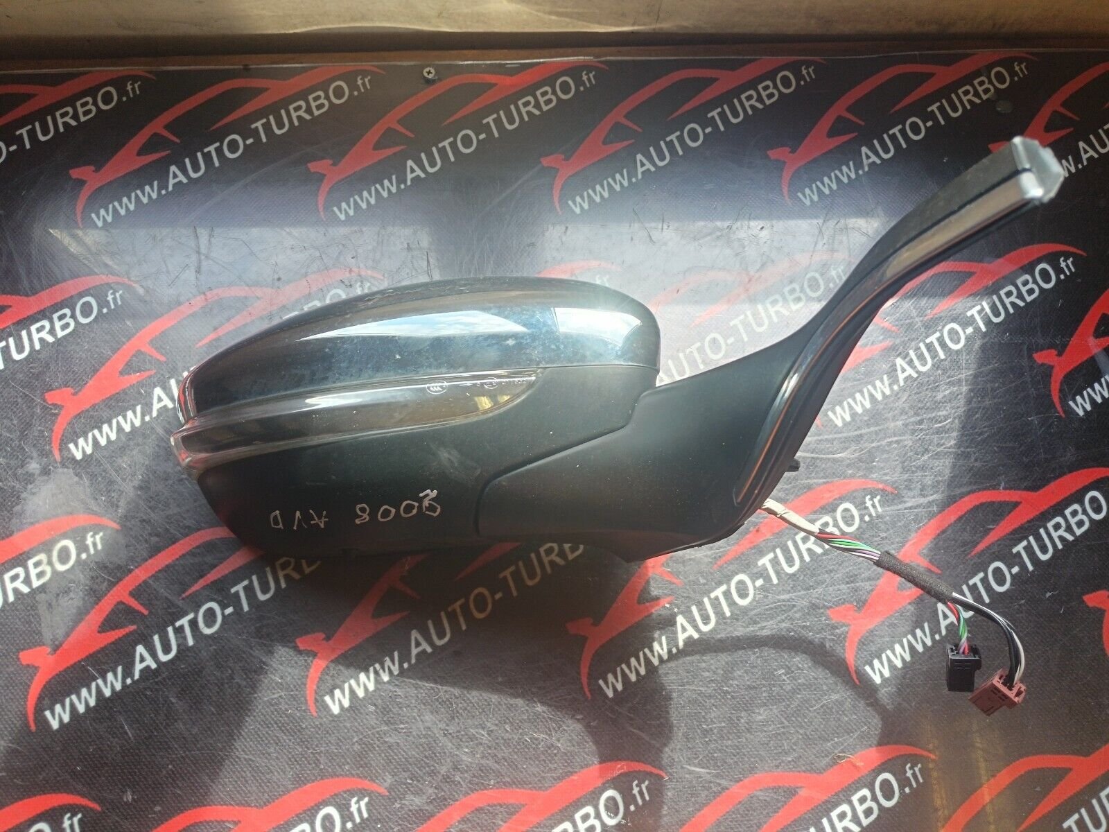 RETROVISEUR ELECTRIQUE DROIT PEUGEOT 2008 1.6HDI 110CH REFERENCE: 0211047