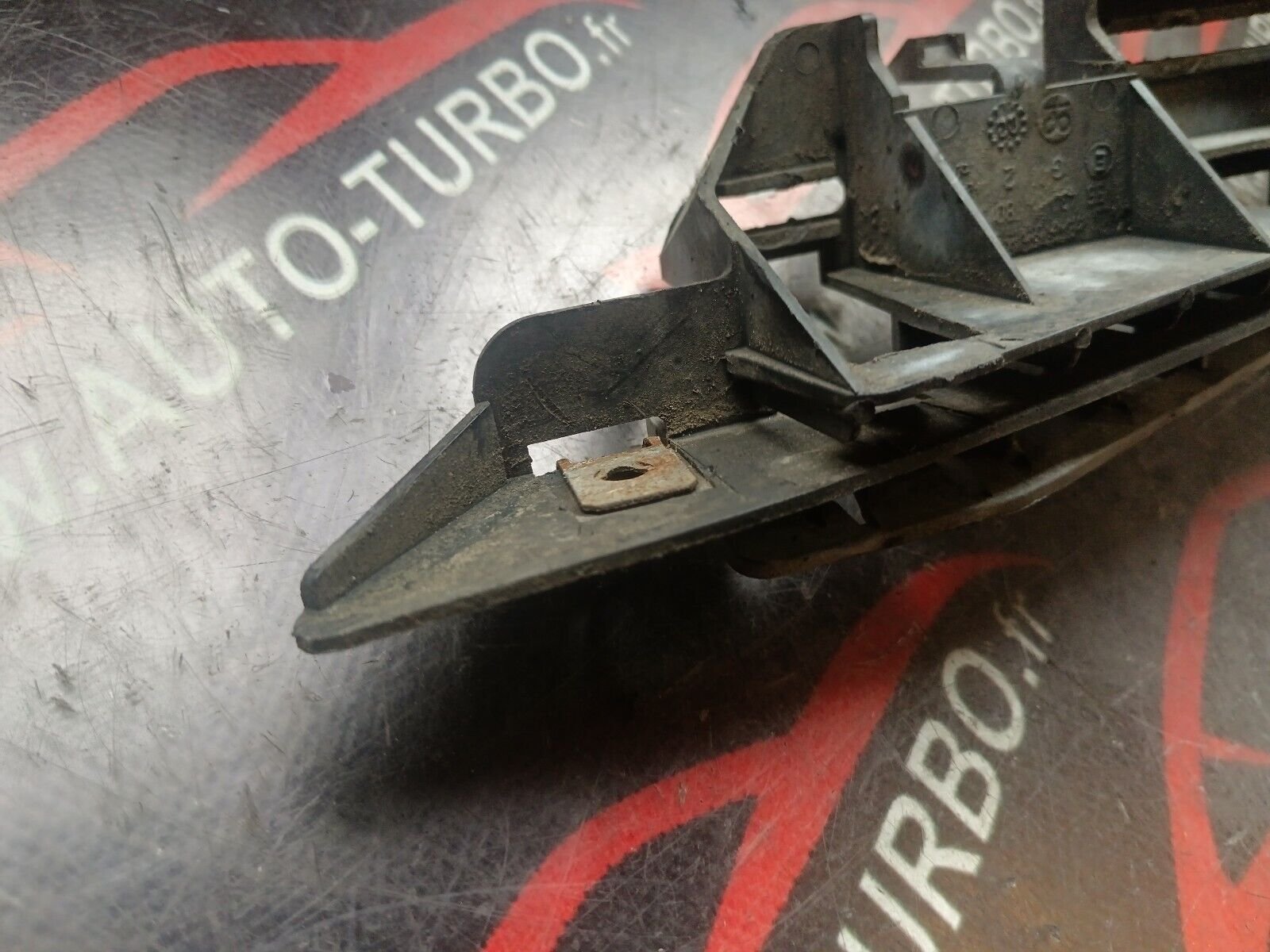 SUPPORT PARE CHOC AVANT GAUCHE PEUGEOT 307CC REFERENCE: 9643074580