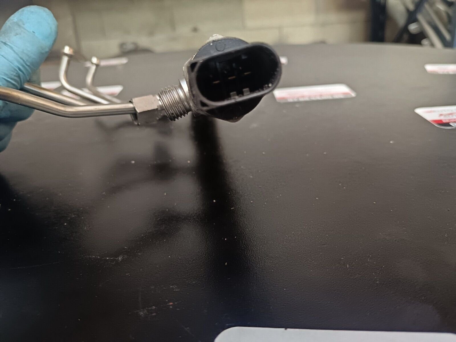 RAMPE INJECTION BMW 328i GT REFERENCE: 1353758541109