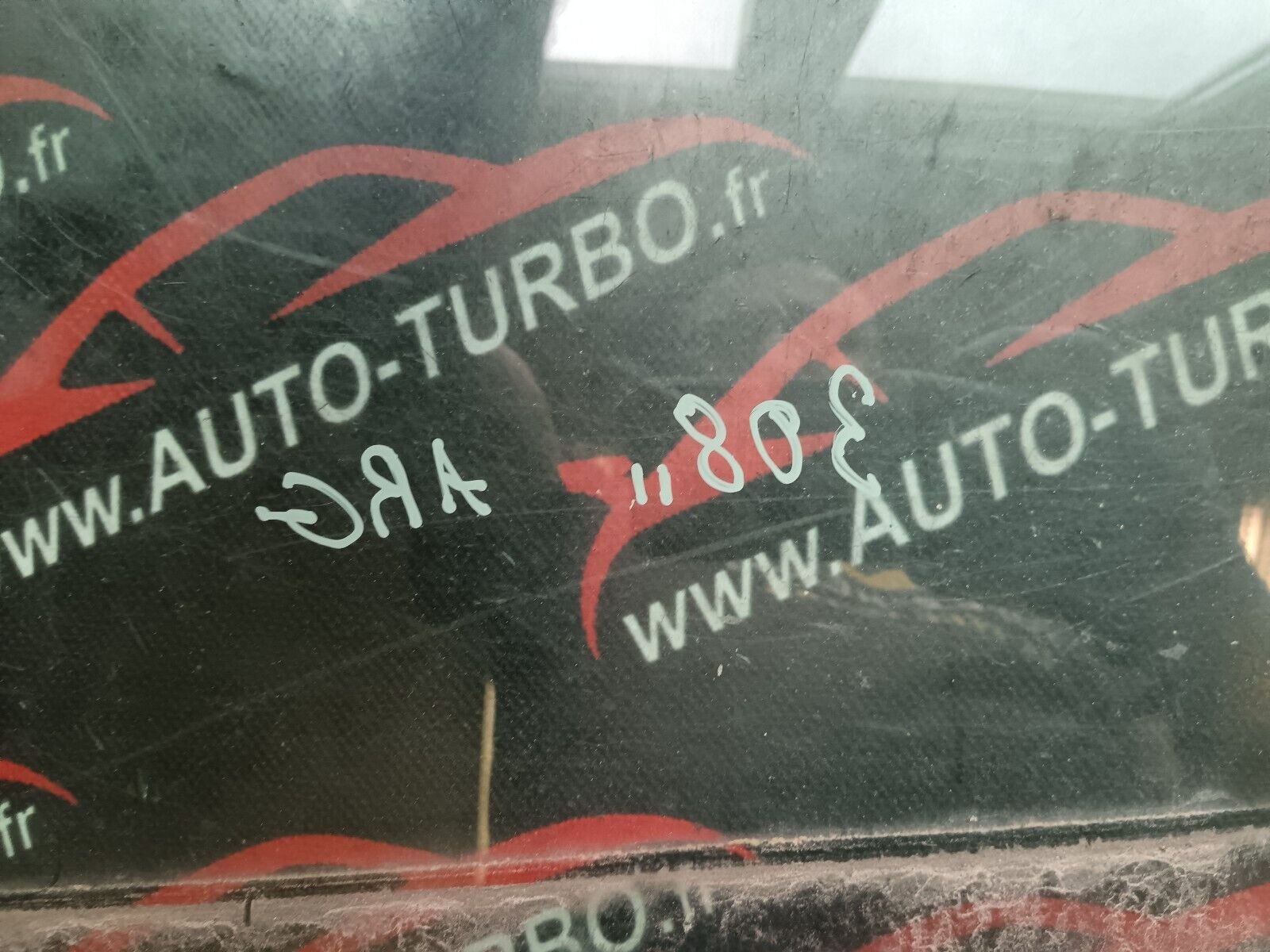 VITRE ARRIERE GAUCHE PEUGEOT 308 PHASE 2