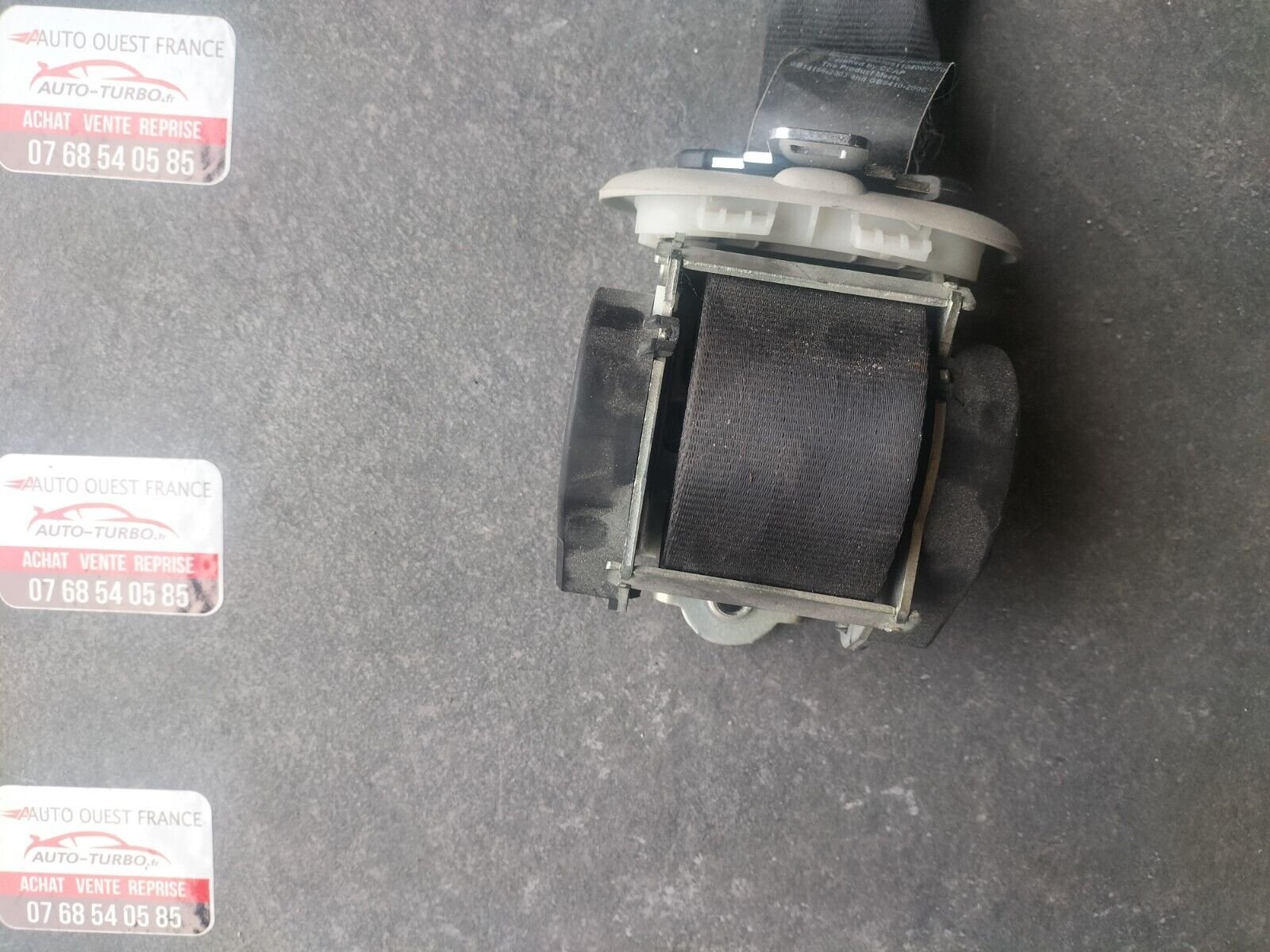 CEINTURE DE SECURITE ARRIERE CENTRALE RENAULT SCENIC III 888500009R