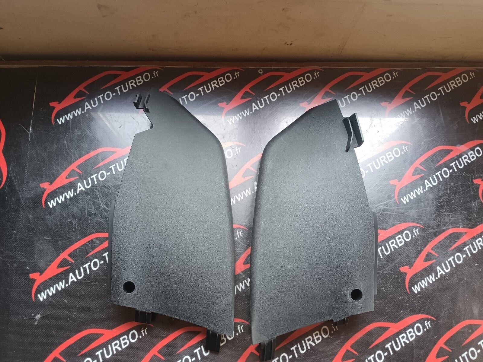 MOULURE PEUGEOT 2008 1.6HDI 110CH REFERENCE: 9672848077