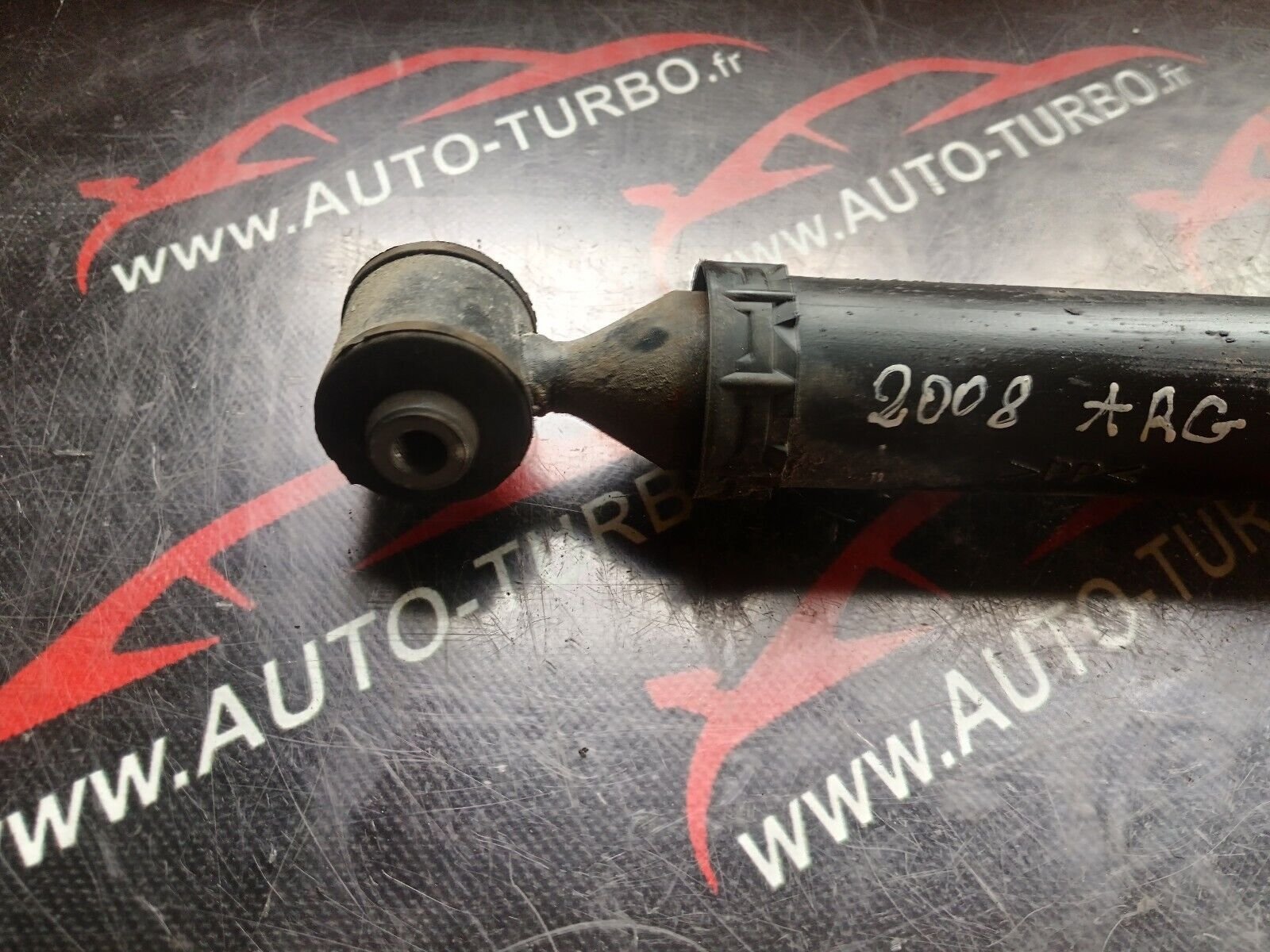 AMORTISSEUR ARRIERE GAUCHE PEUGEOT 2008 1.6HDI 110CH REFERENCE: 9677172880