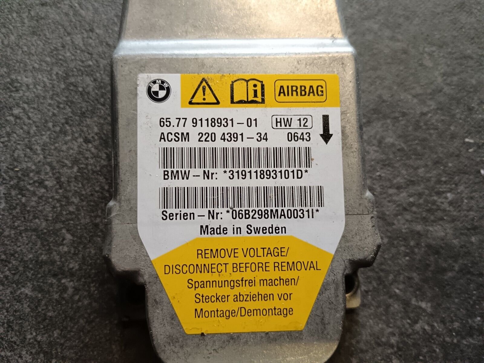 BOITIER CALCULATEUR AIRBAG BMW  525D E60 REFERENCE: 65779118931