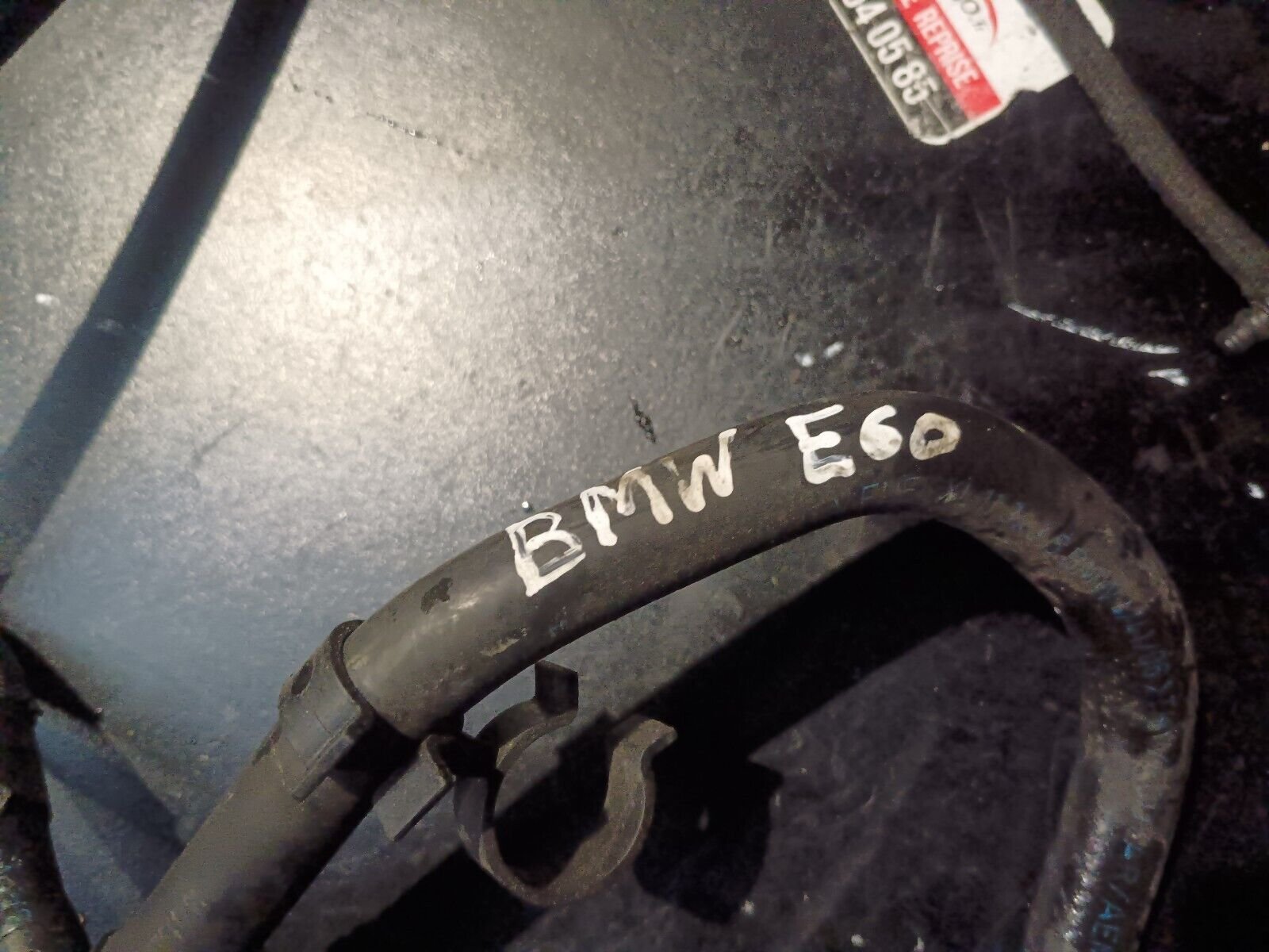 TUYAU DURIT BMW 525 E60