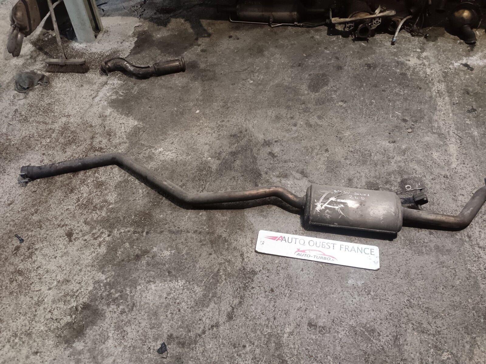 LIGNE D'ECHAPPEMENT  BMW SERIE1 2.0D REFERENCE: 77407165